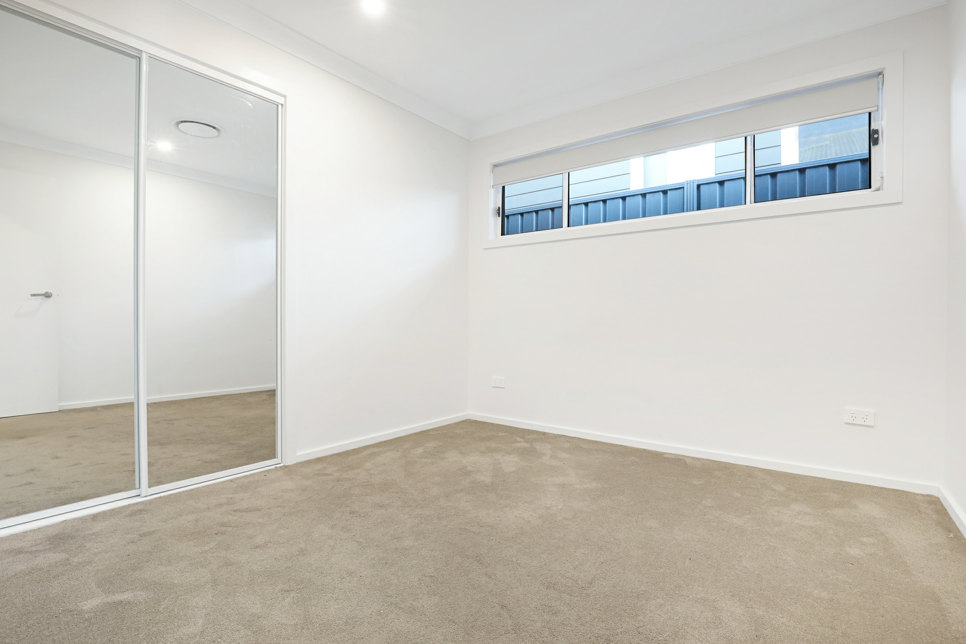 38/30 Cavanagh Lane — photo 6 of 9