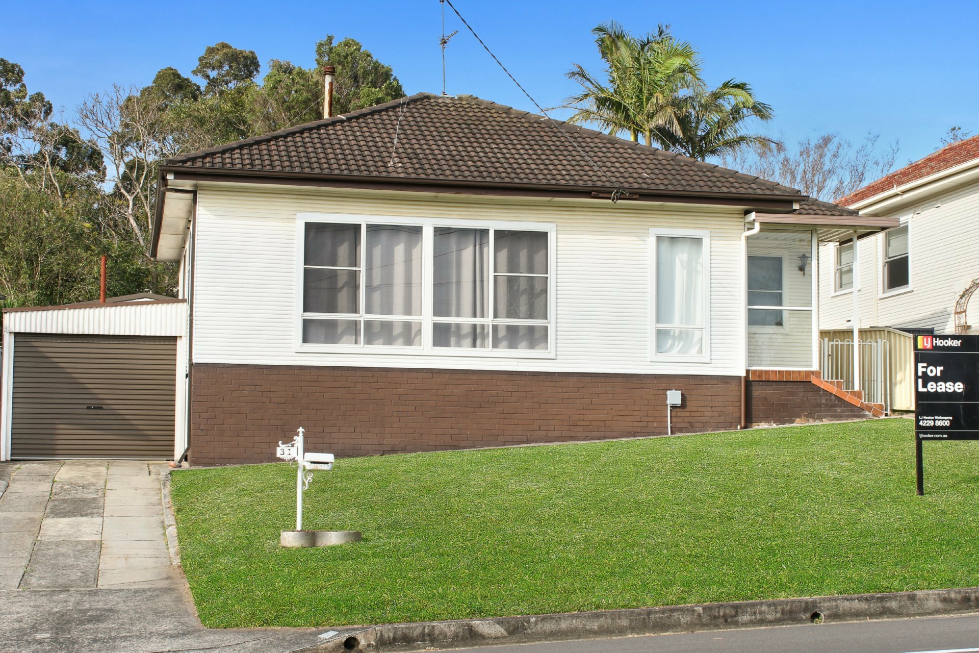 31 London Drive — photo 6 of 6