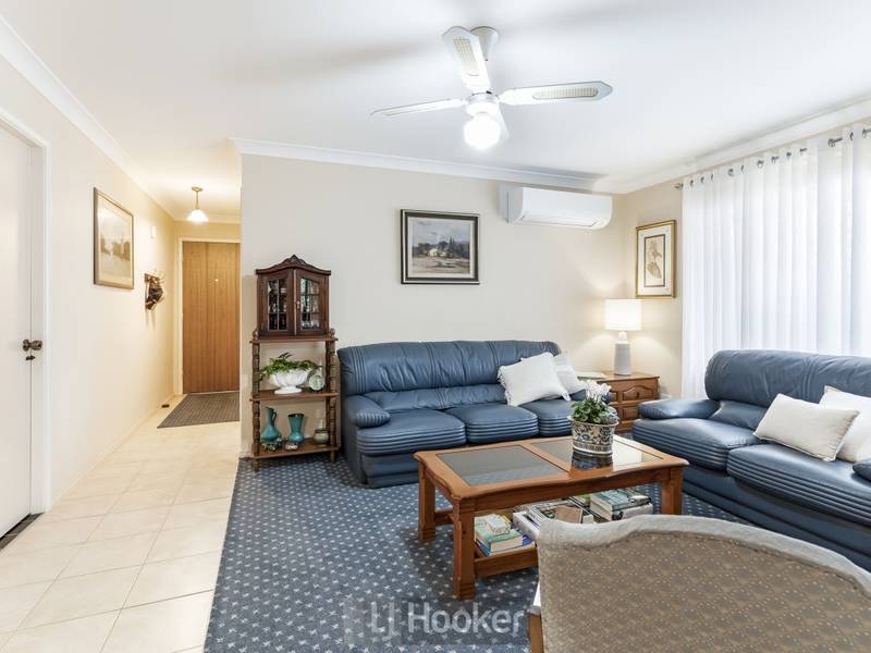 2/4 Deal Street, MOUNT HUTTON