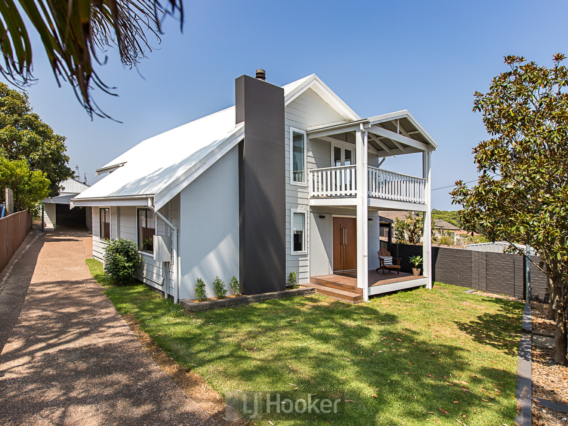 4 Railway Crescent, BELMONT NORTH