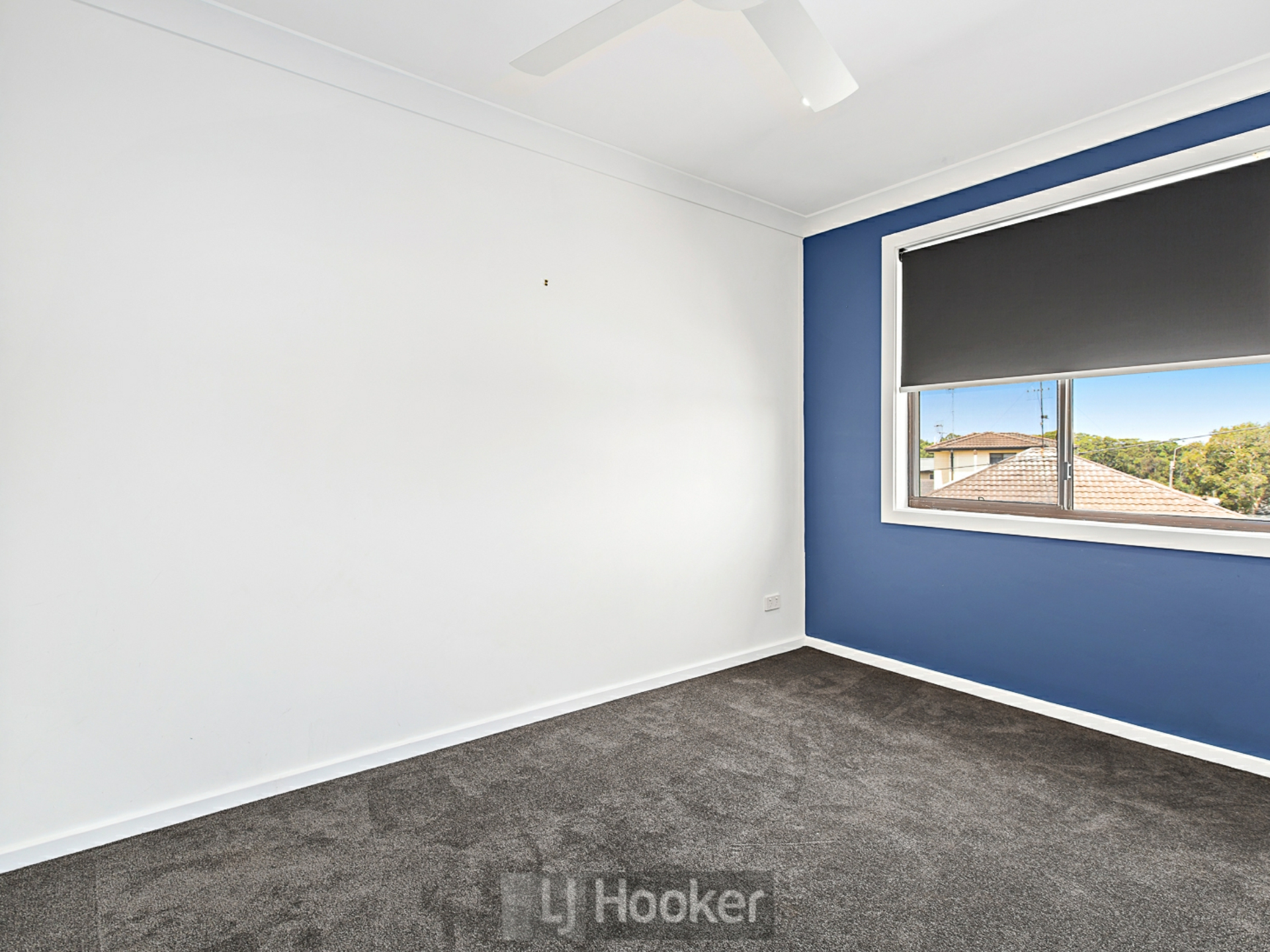 4 Railway Crescent, BELMONT NORTH