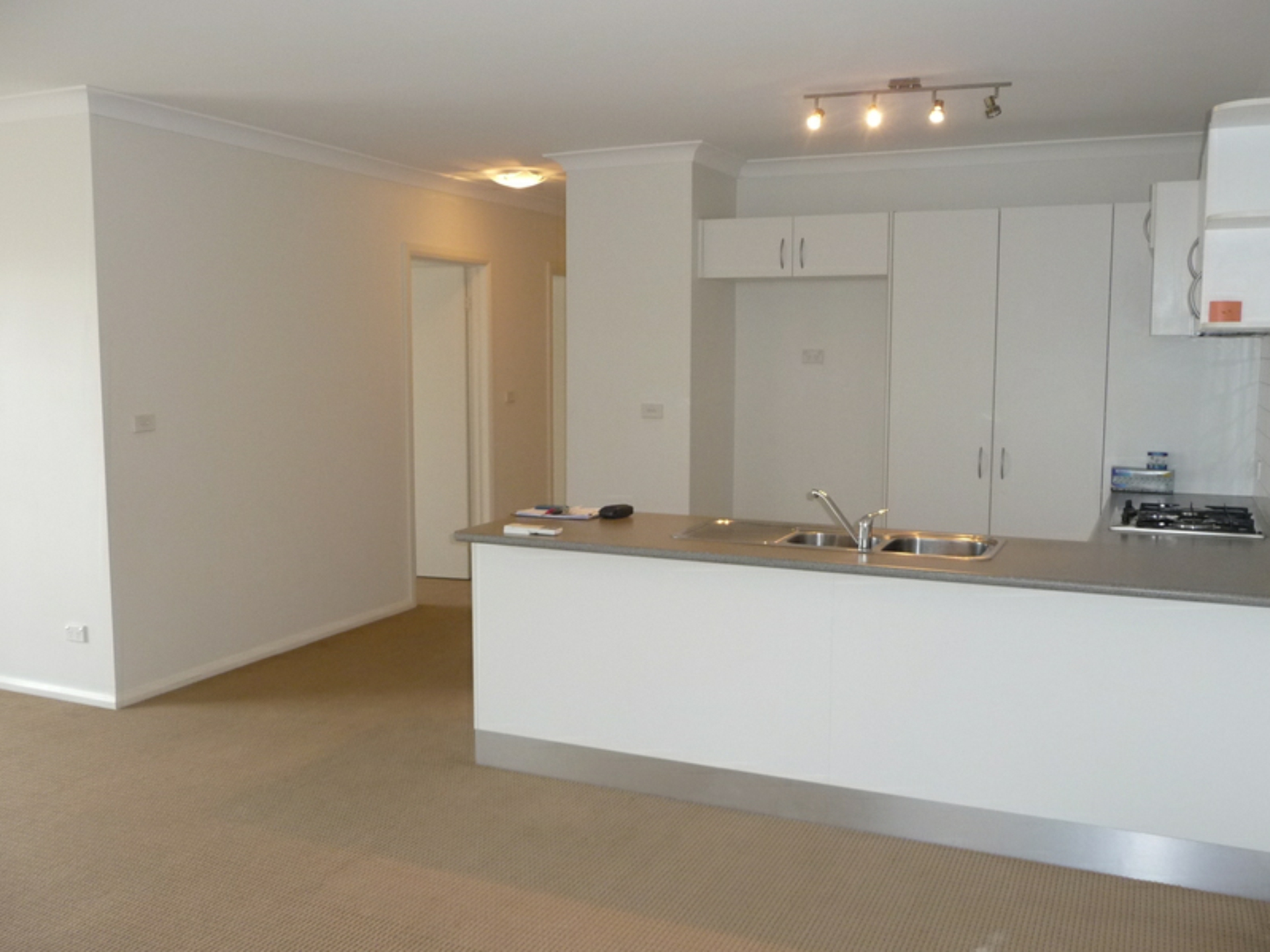 12/727 Main Road, EDGEWORTH