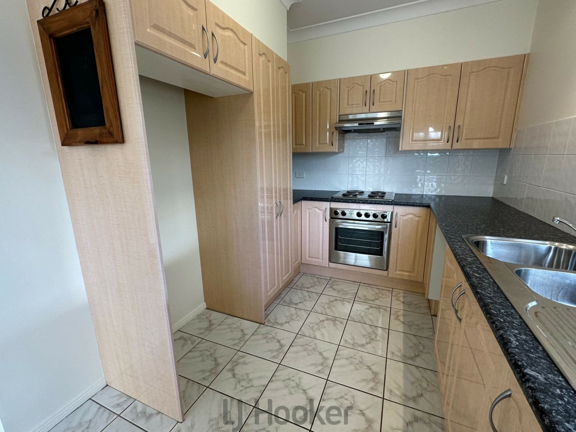 3/25 Howden Street, CARRINGTON
