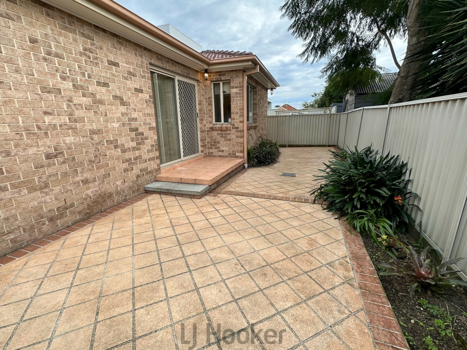 3/25 Howden Street, CARRINGTON