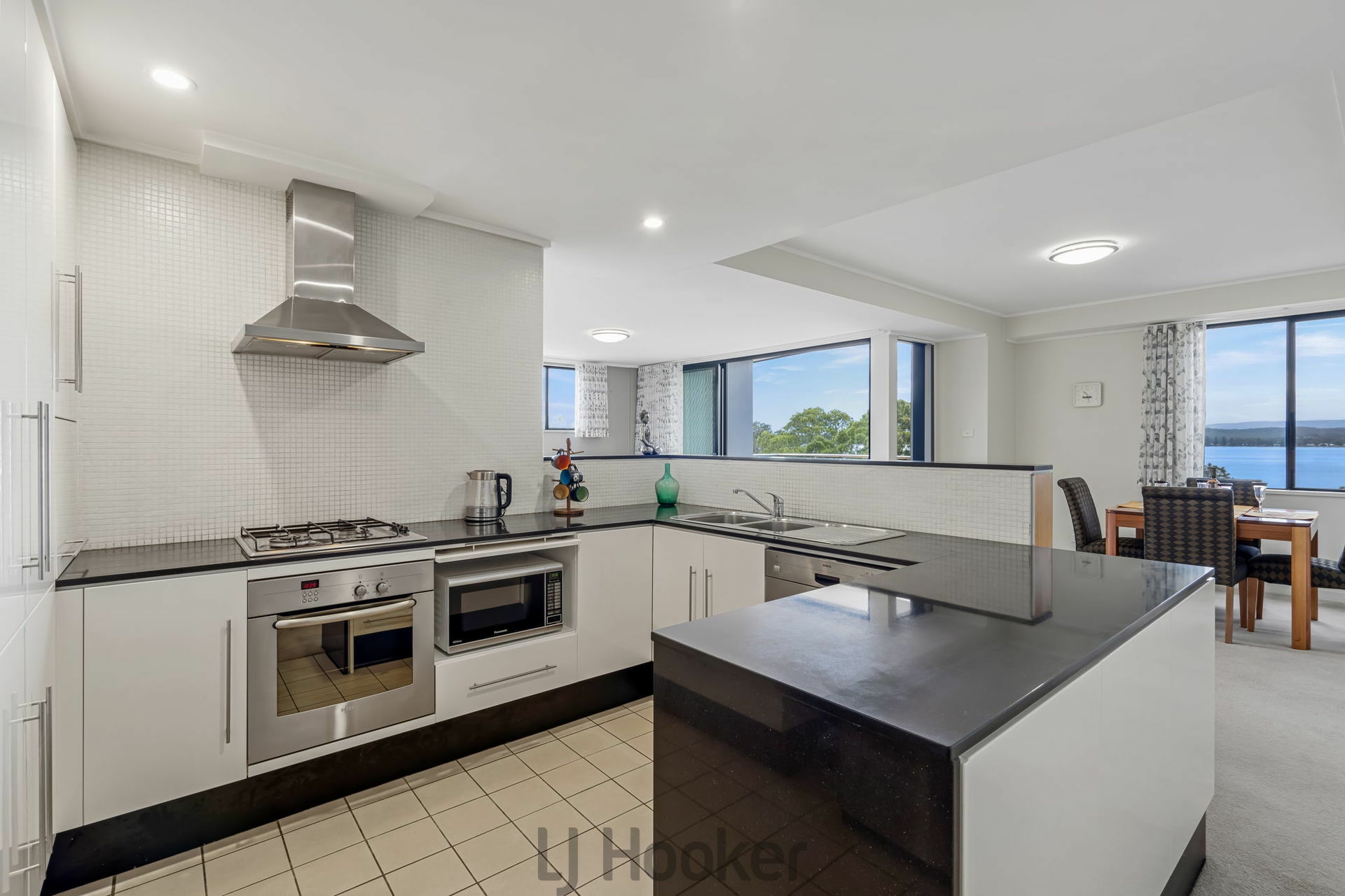 9/492 The Esplanade, WARNERS BAY