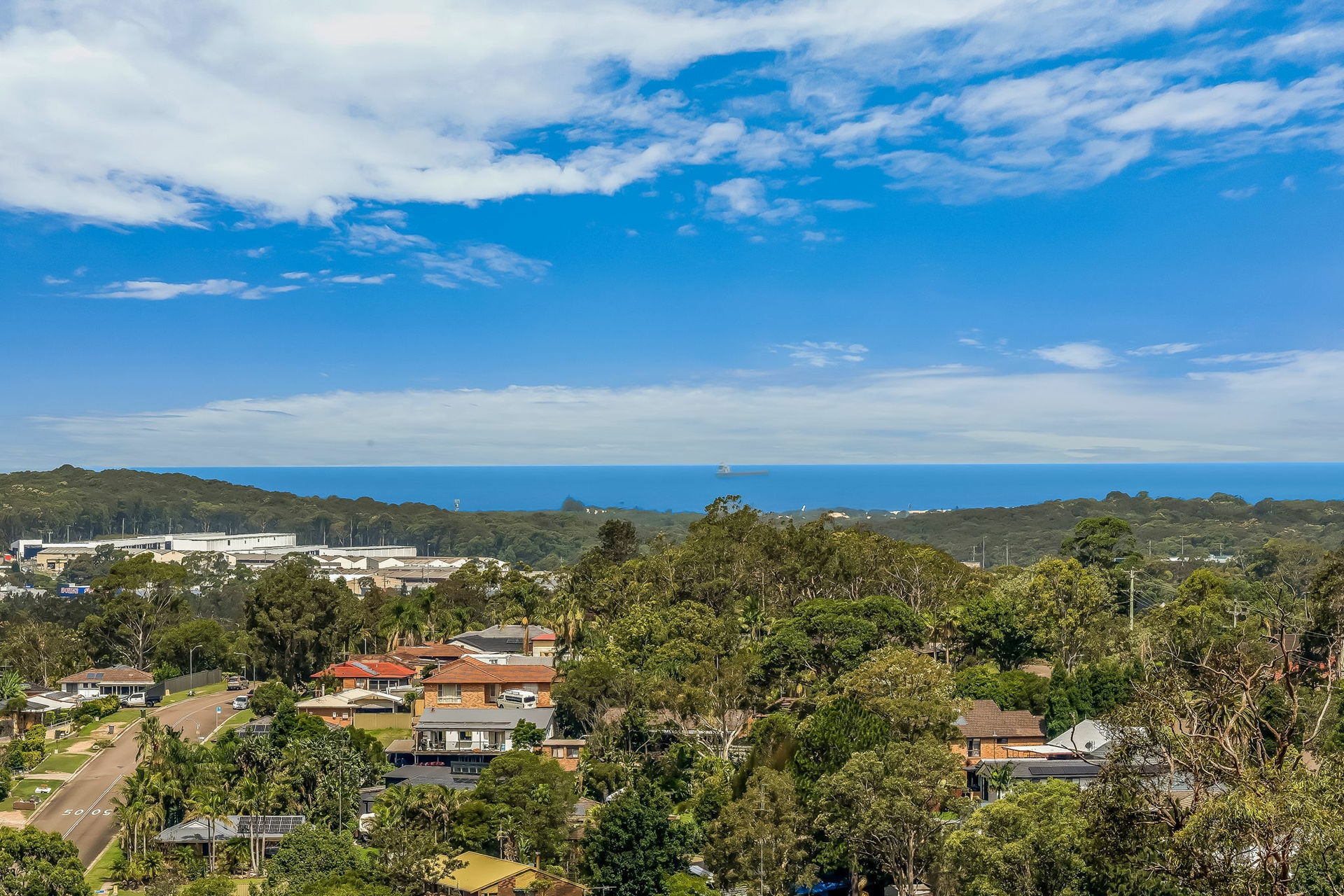 19 Outlook Close, Mount Hutton