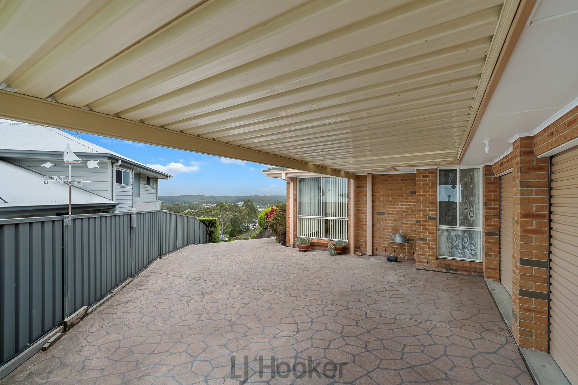 19 Outlook Close Mount Hutton NSW House for Sale LJ Hooker