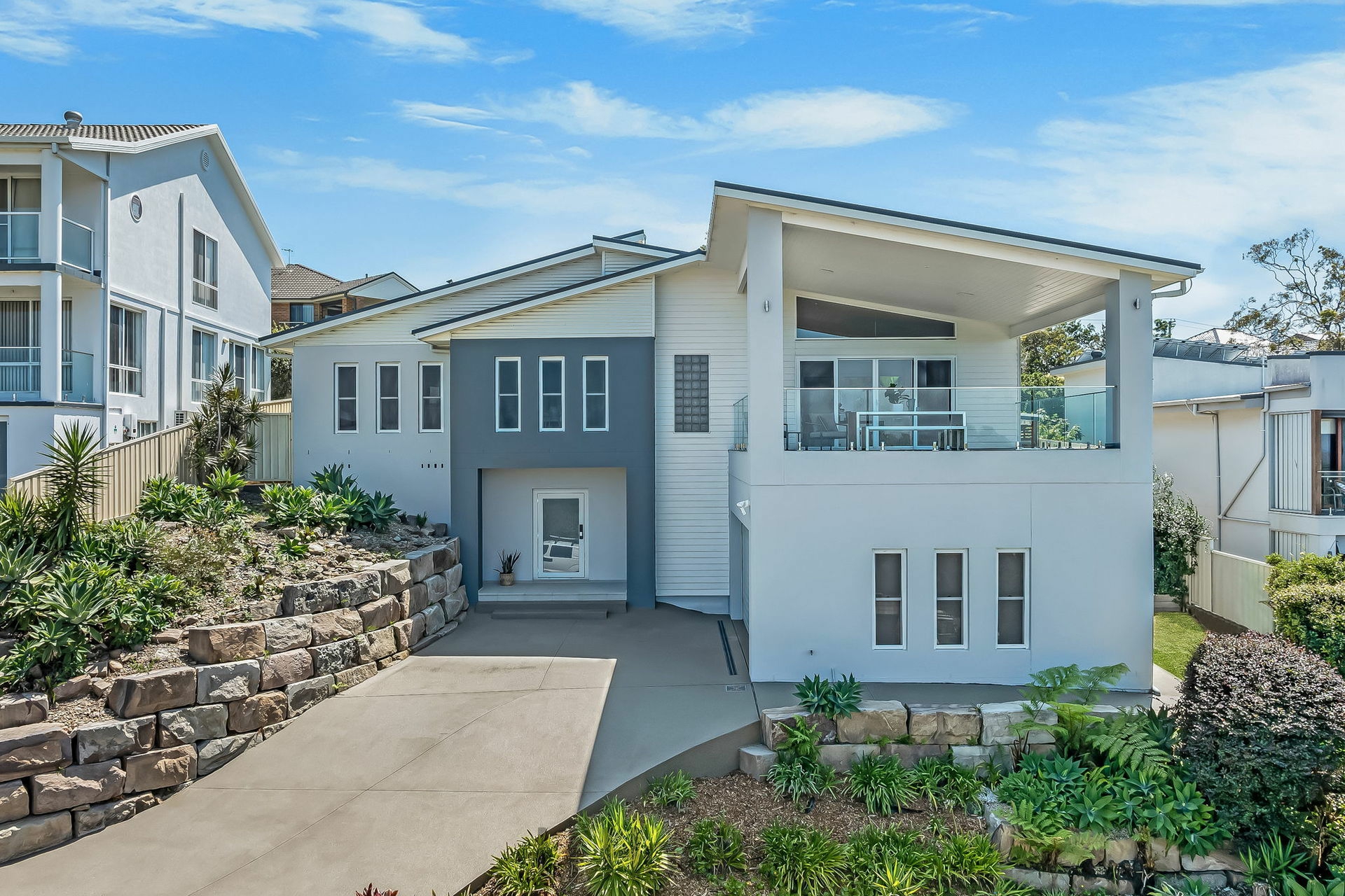 66 Mirambeena Street, BELMONT NORTH