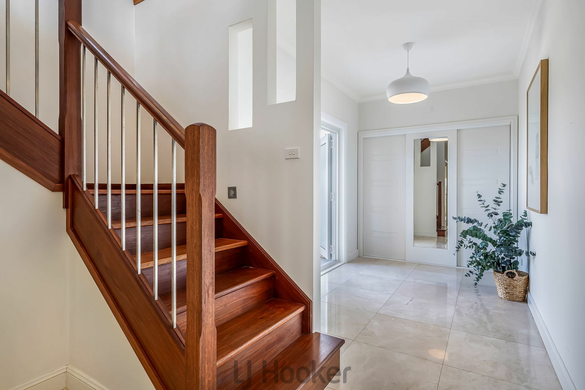 66 Mirambeena Street, BELMONT NORTH