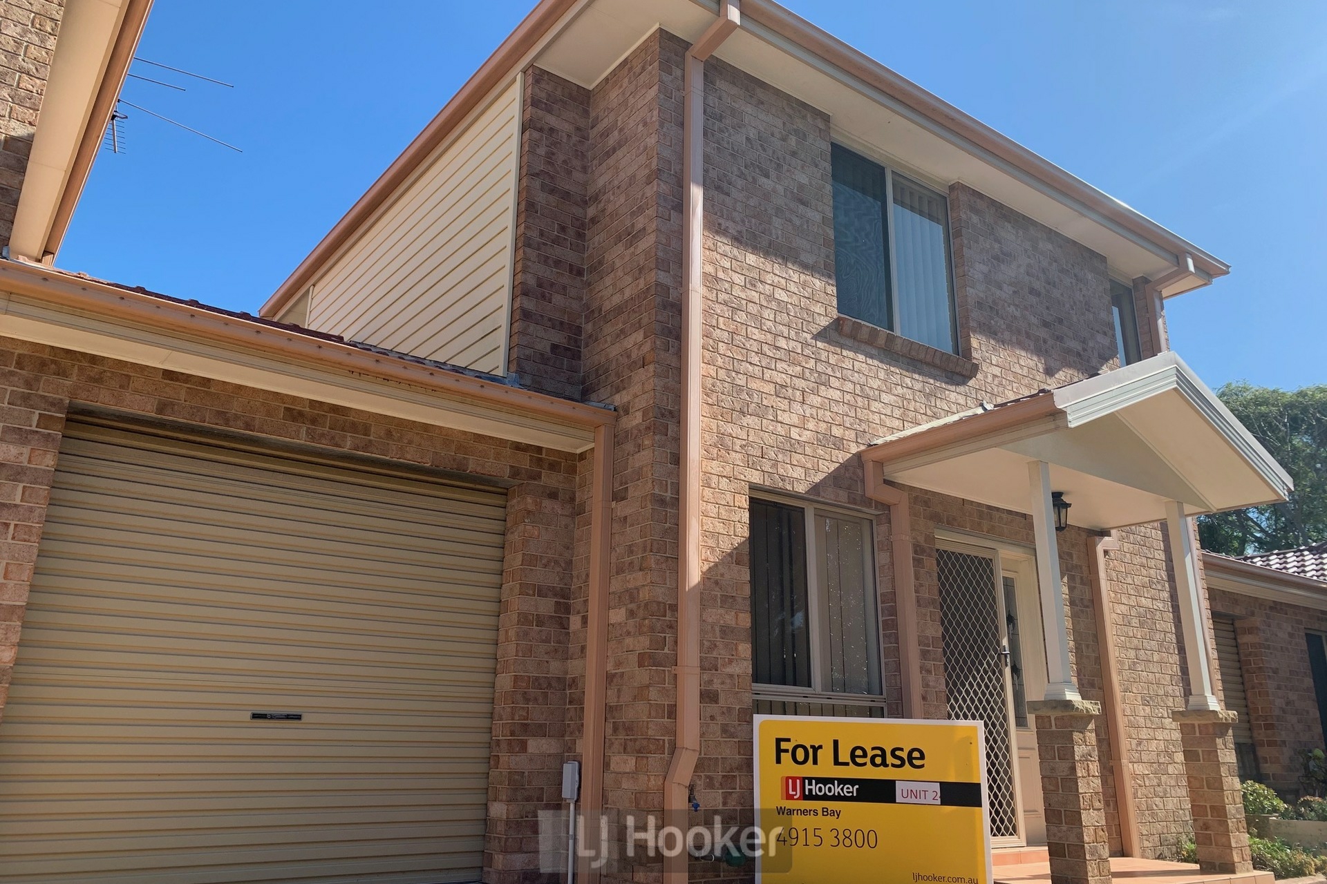 2/25 Howden Street, CARRINGTON