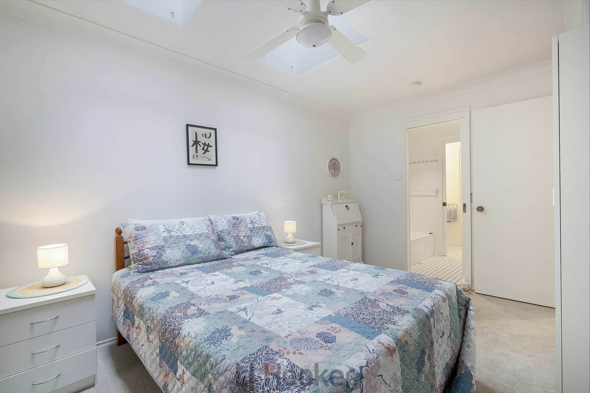 2/4 Deal Street, MOUNT HUTTON