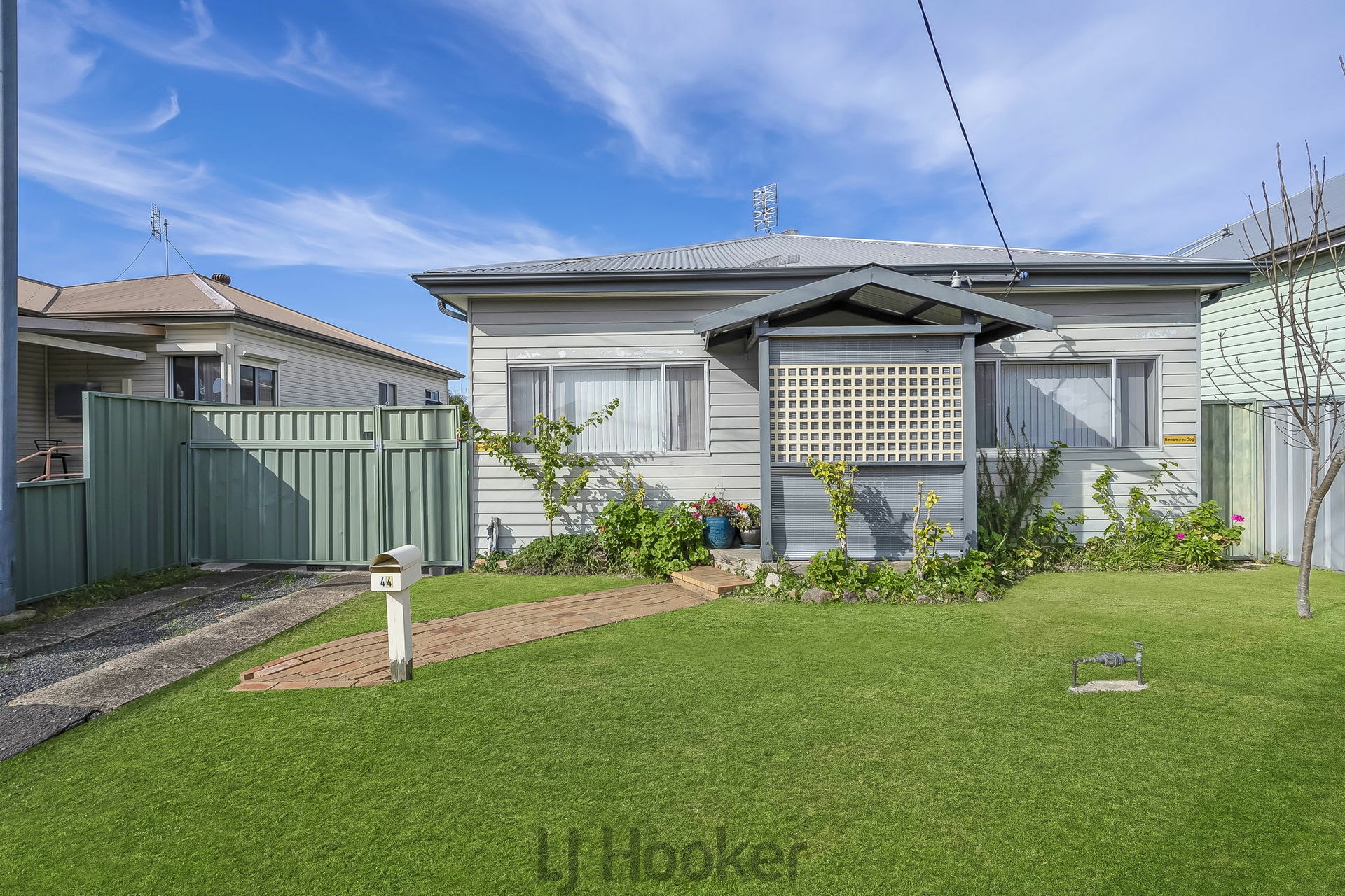 44 Albert Street, BELMONT