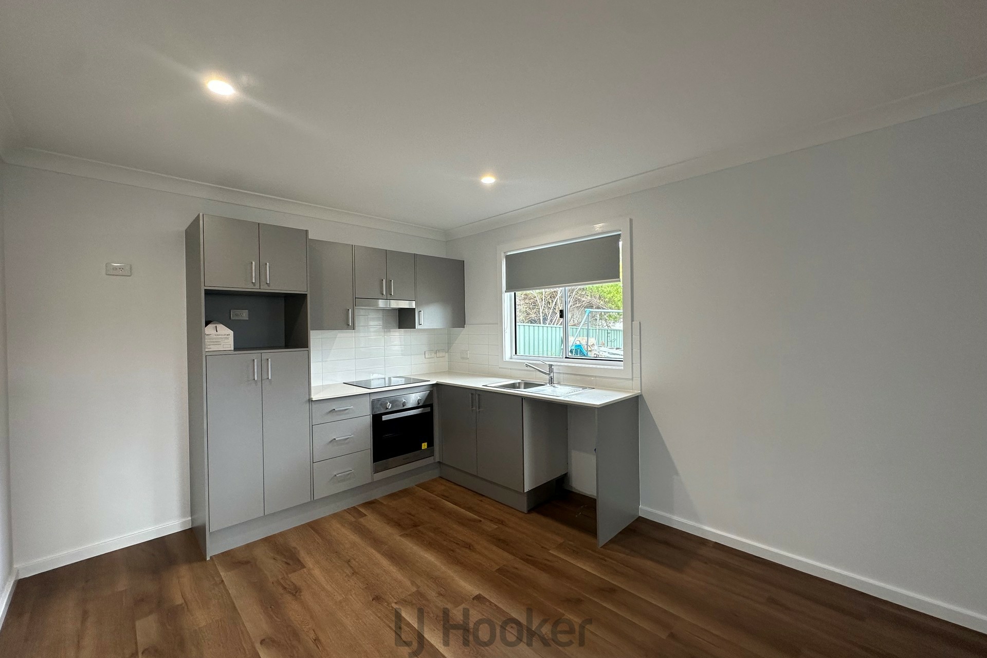 6A Oak Street, TORONTO