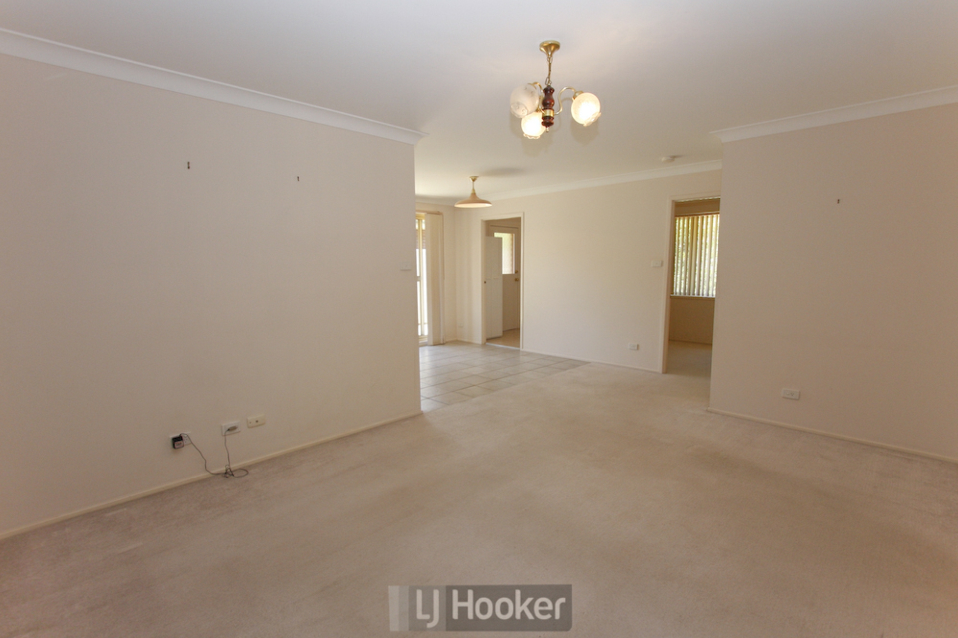 2 Gleeson Crescent, ELEEBANA