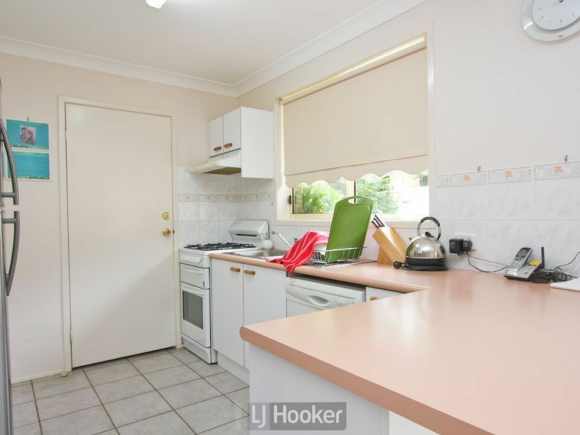 2 Gleeson Crescent, ELEEBANA