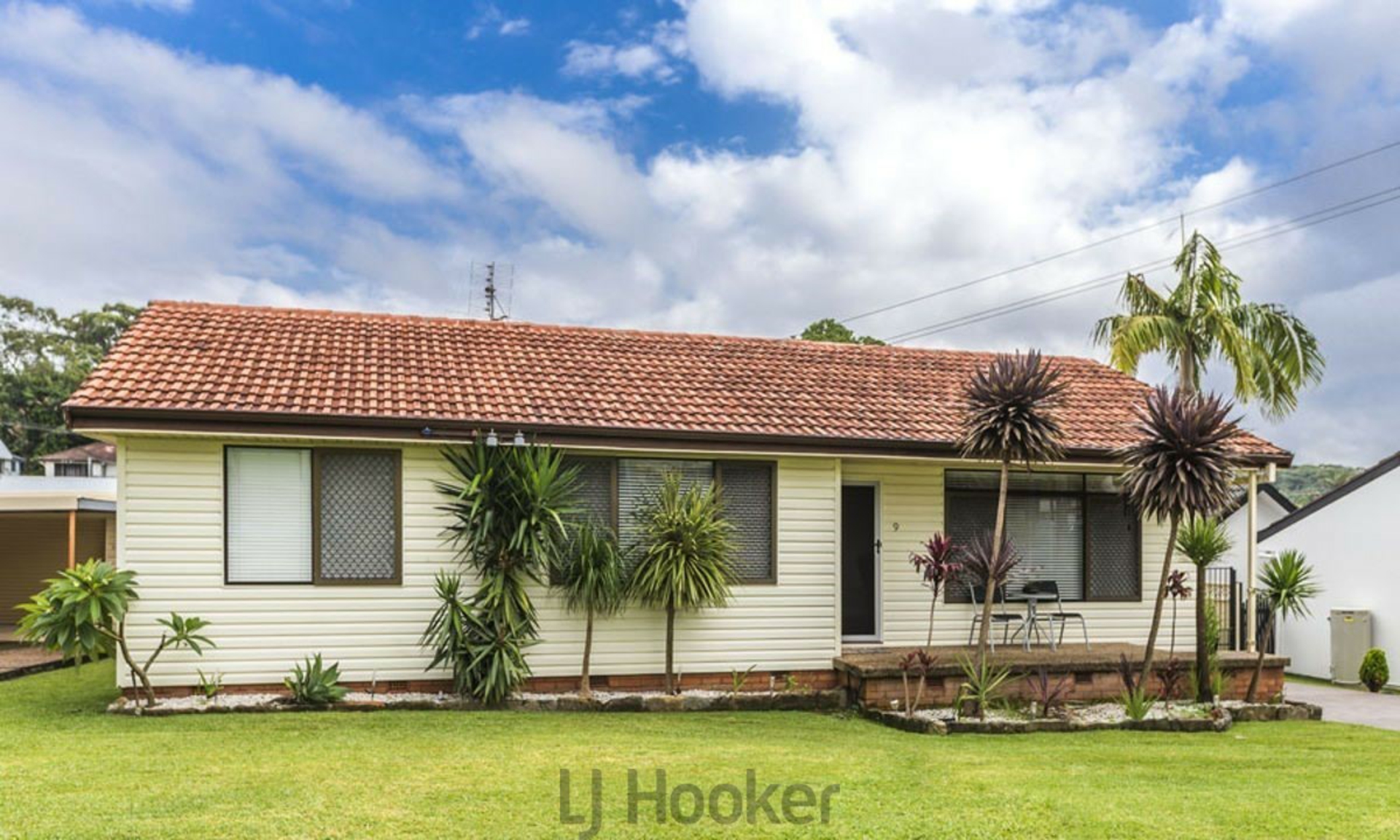 9 Tango Street, MOUNT HUTTON