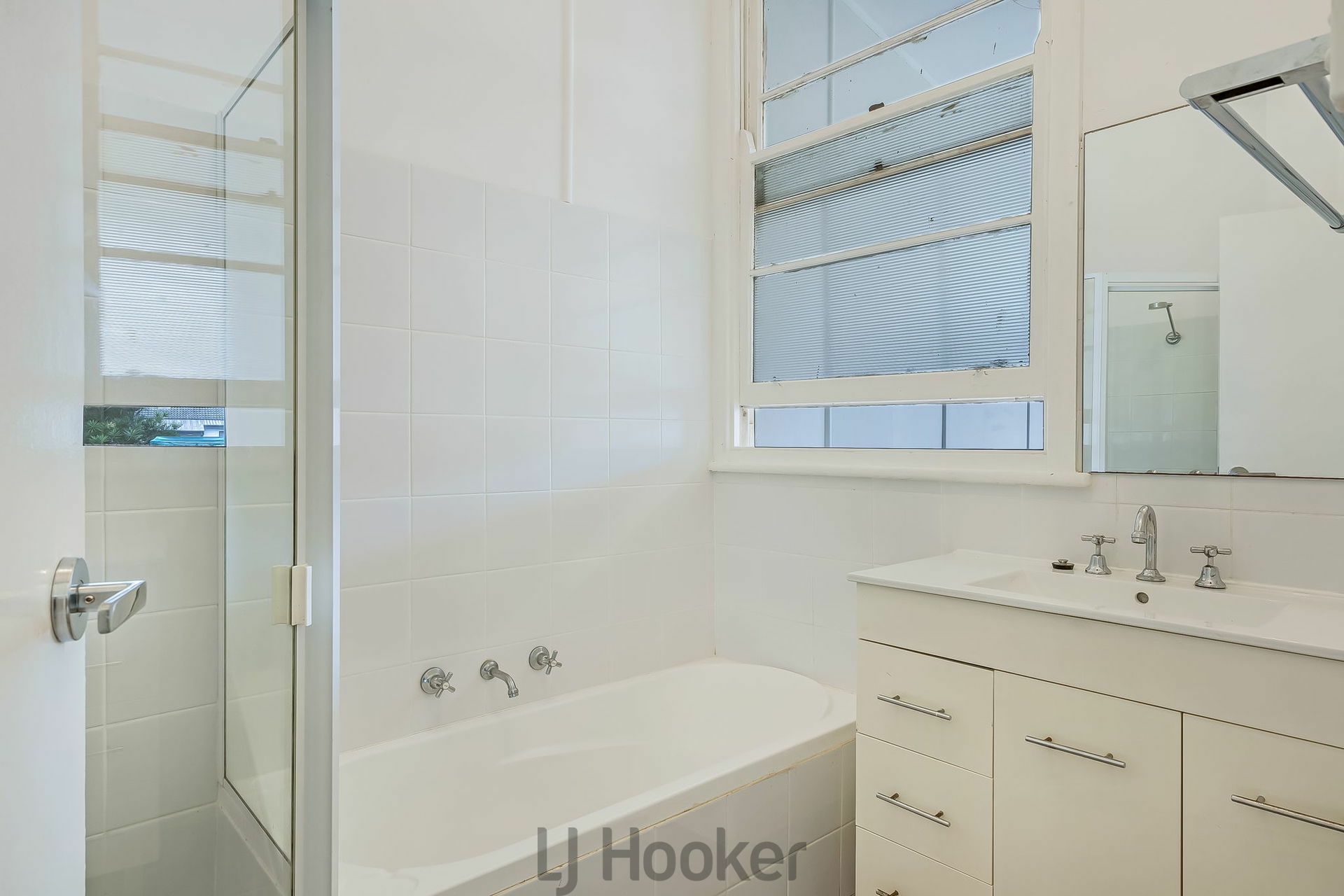 5 Ashley Street, MARKS POINT