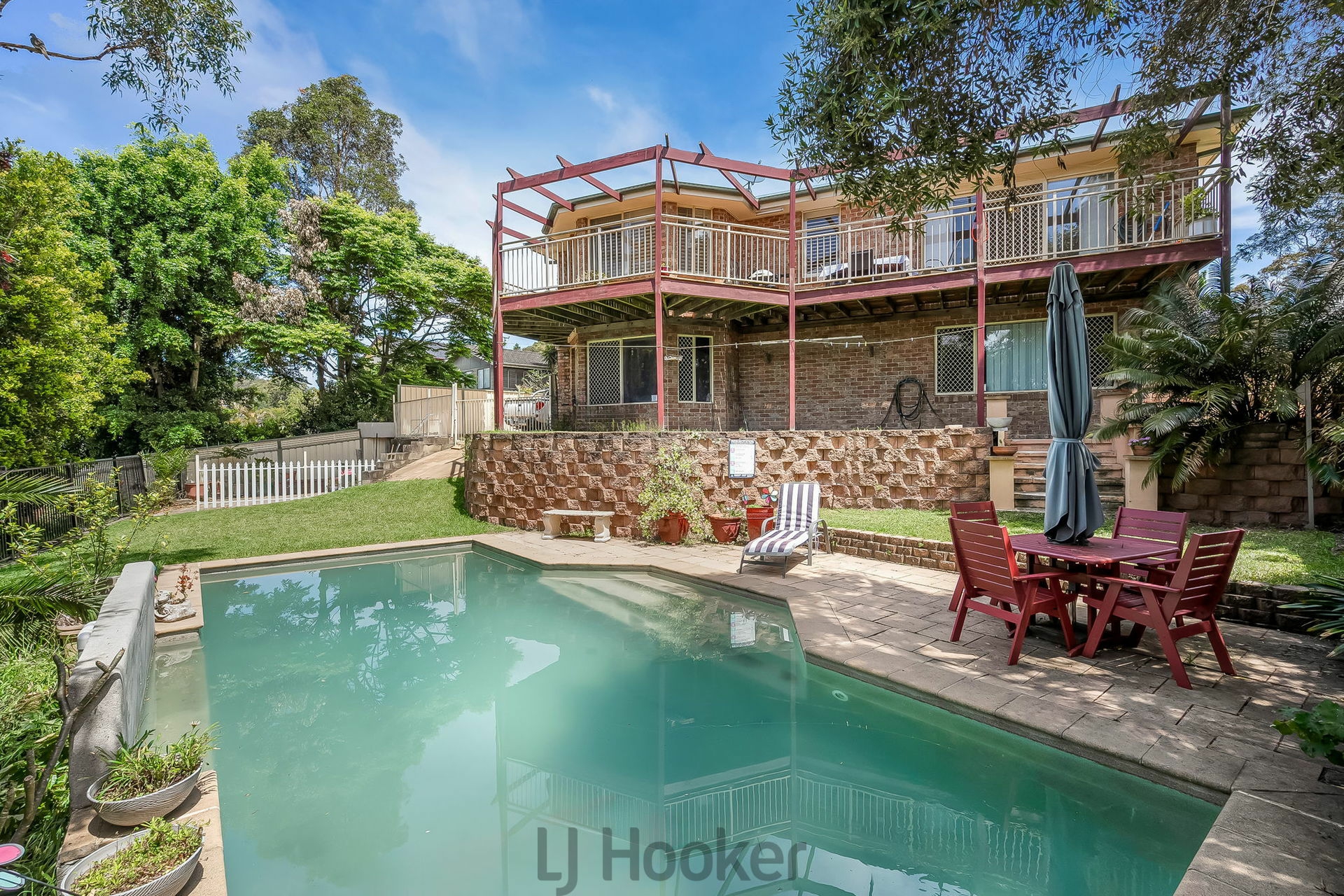 11 Rosebery Avenue, MACQUARIE HILLS
