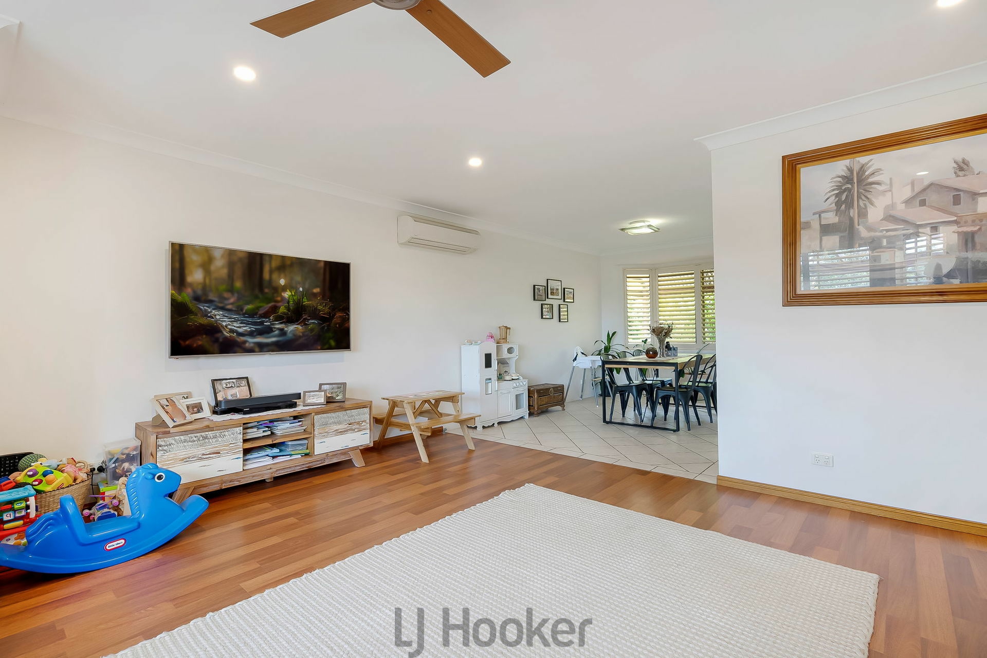 11 Rosebery Avenue, MACQUARIE HILLS
