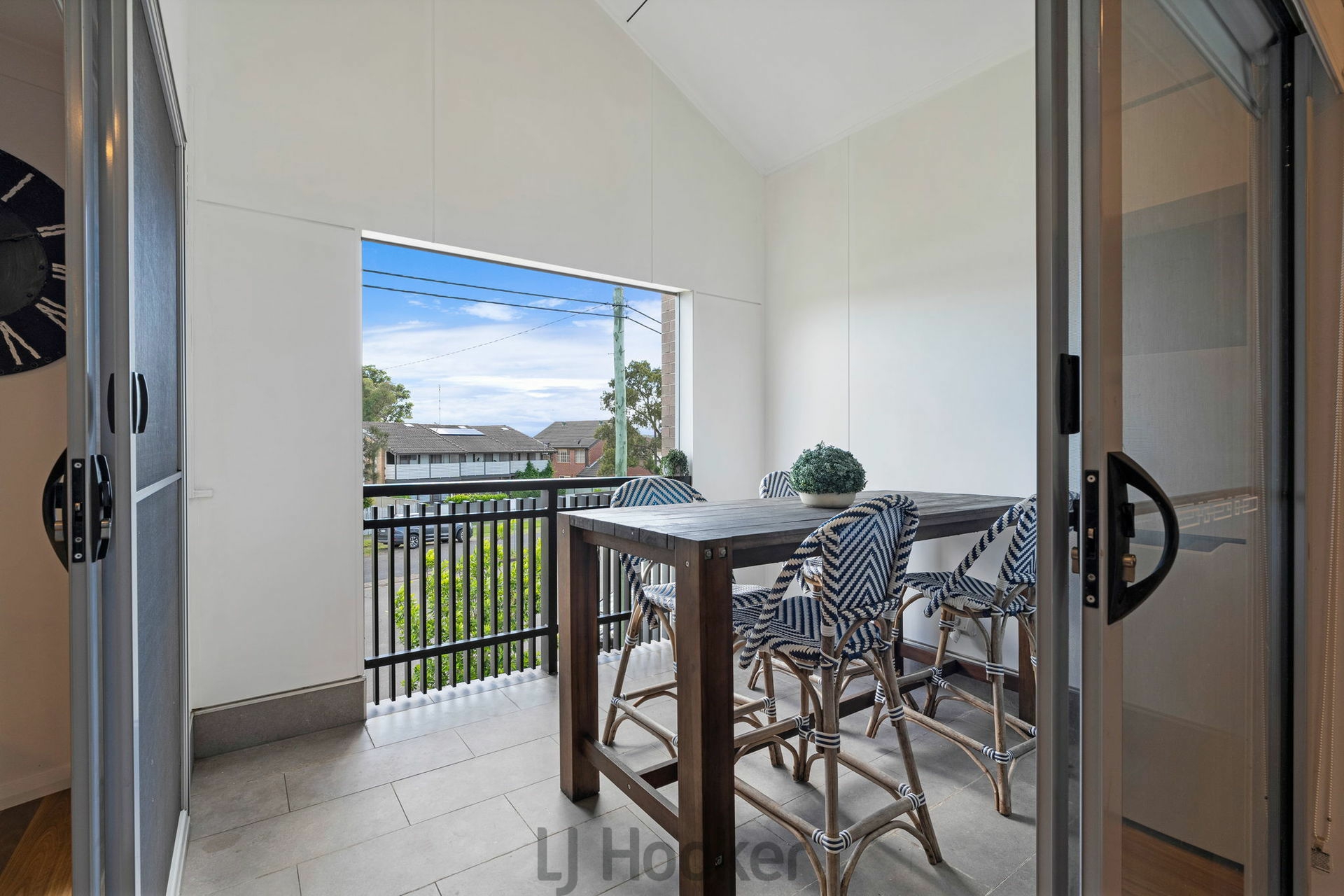 2/122 Hobart Road, NEW LAMBTON