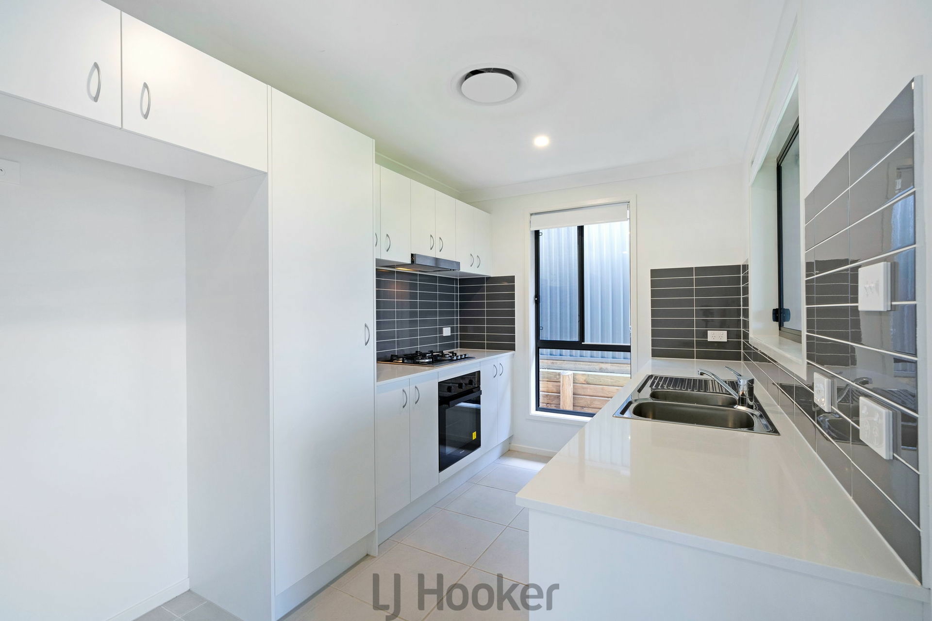 13 Beryl Drive, RUTHERFORD