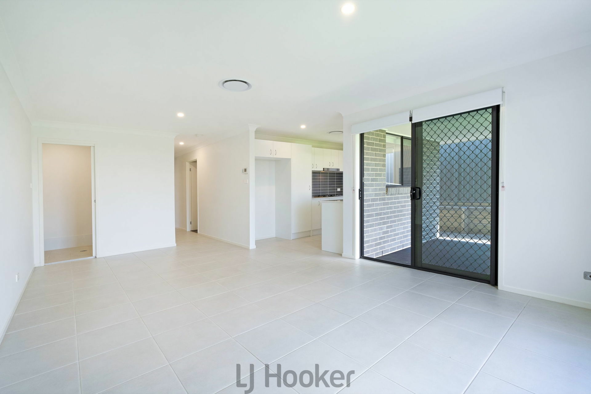 13 Beryl Drive, RUTHERFORD