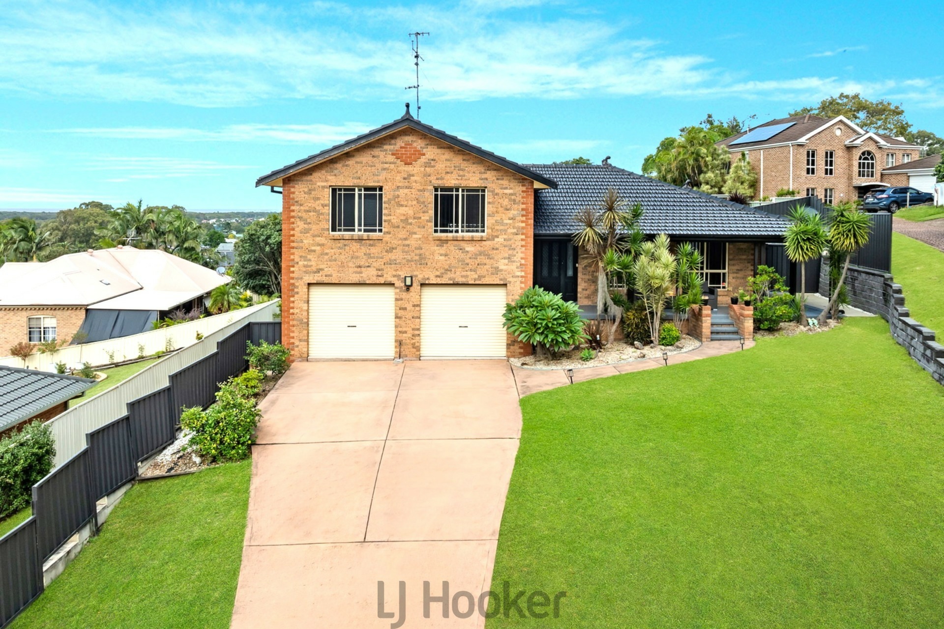 15 Sovereign Close, FLORAVILLE