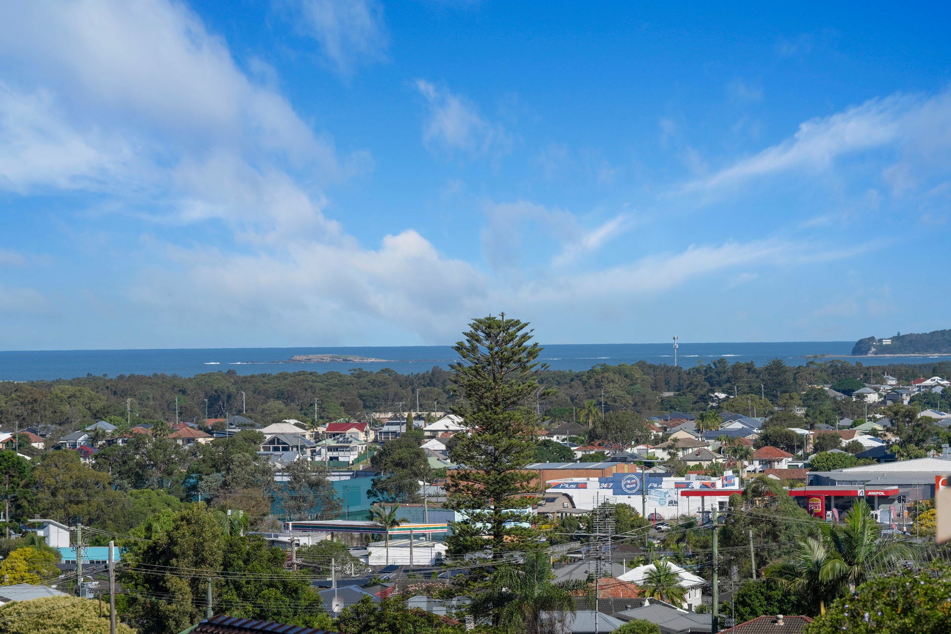 15 Sovereign Close, FLORAVILLE