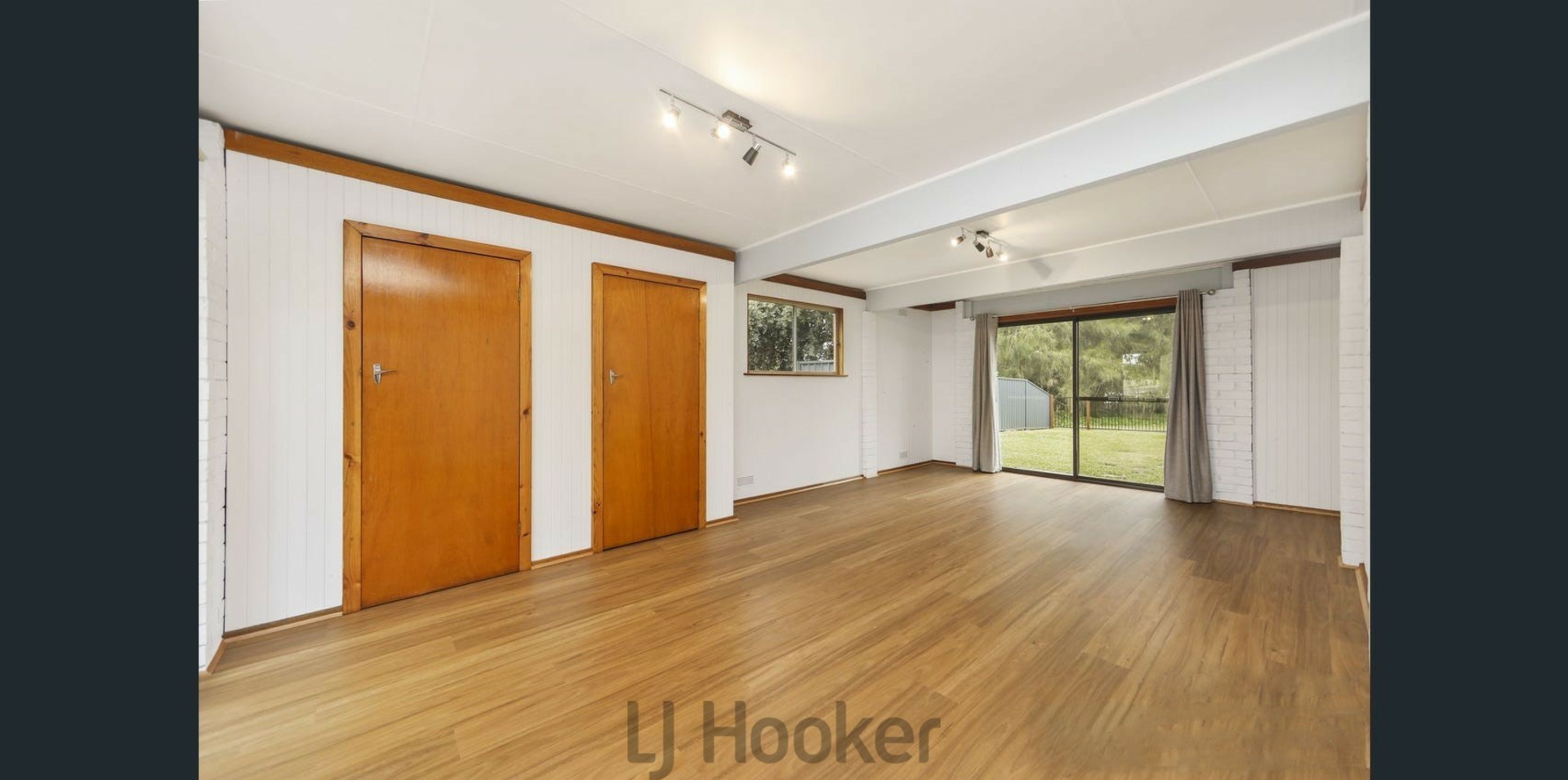 2 Rhodes Parade, WINDERMERE PARK