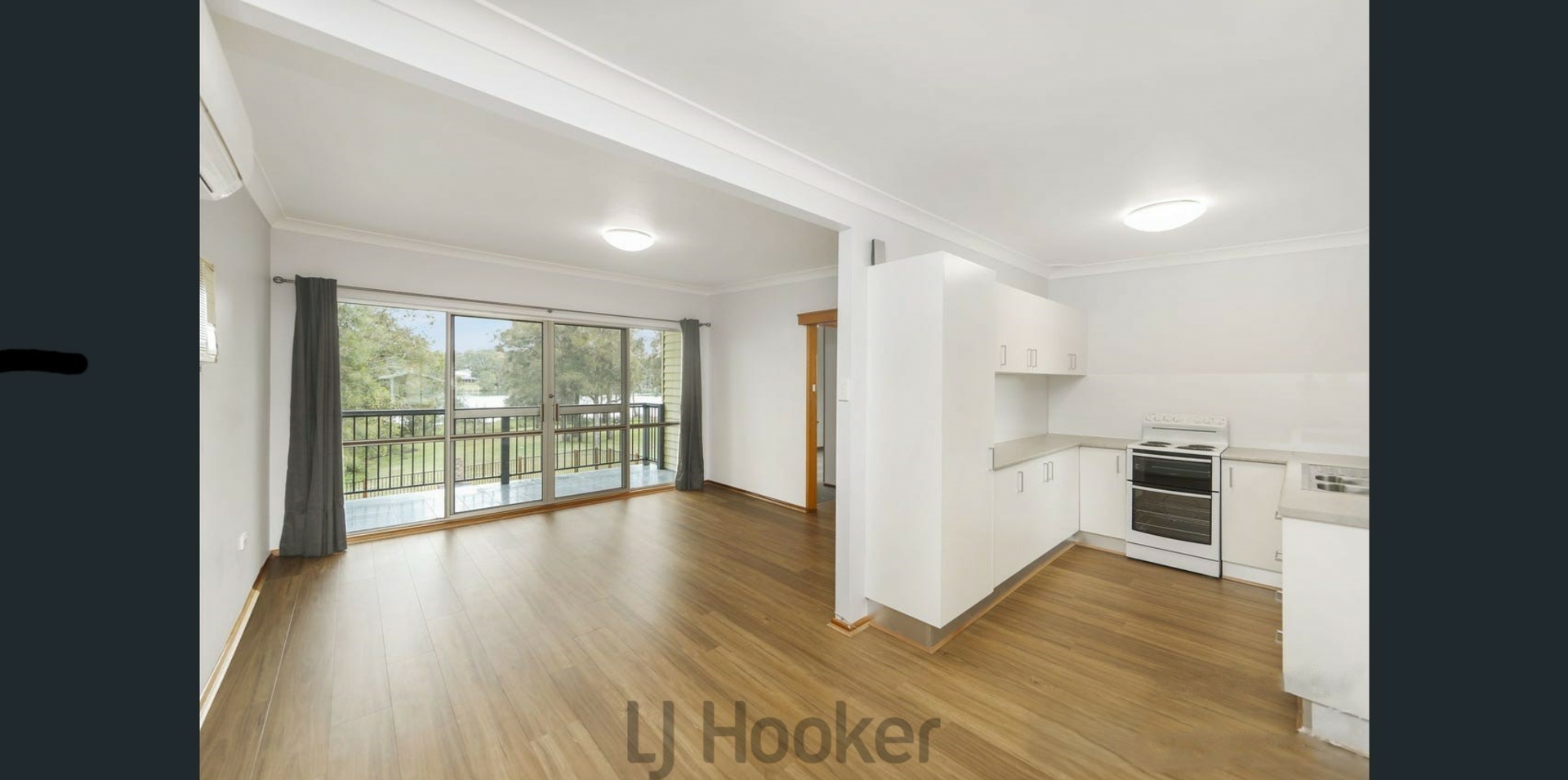 2 Rhodes Parade, WINDERMERE PARK