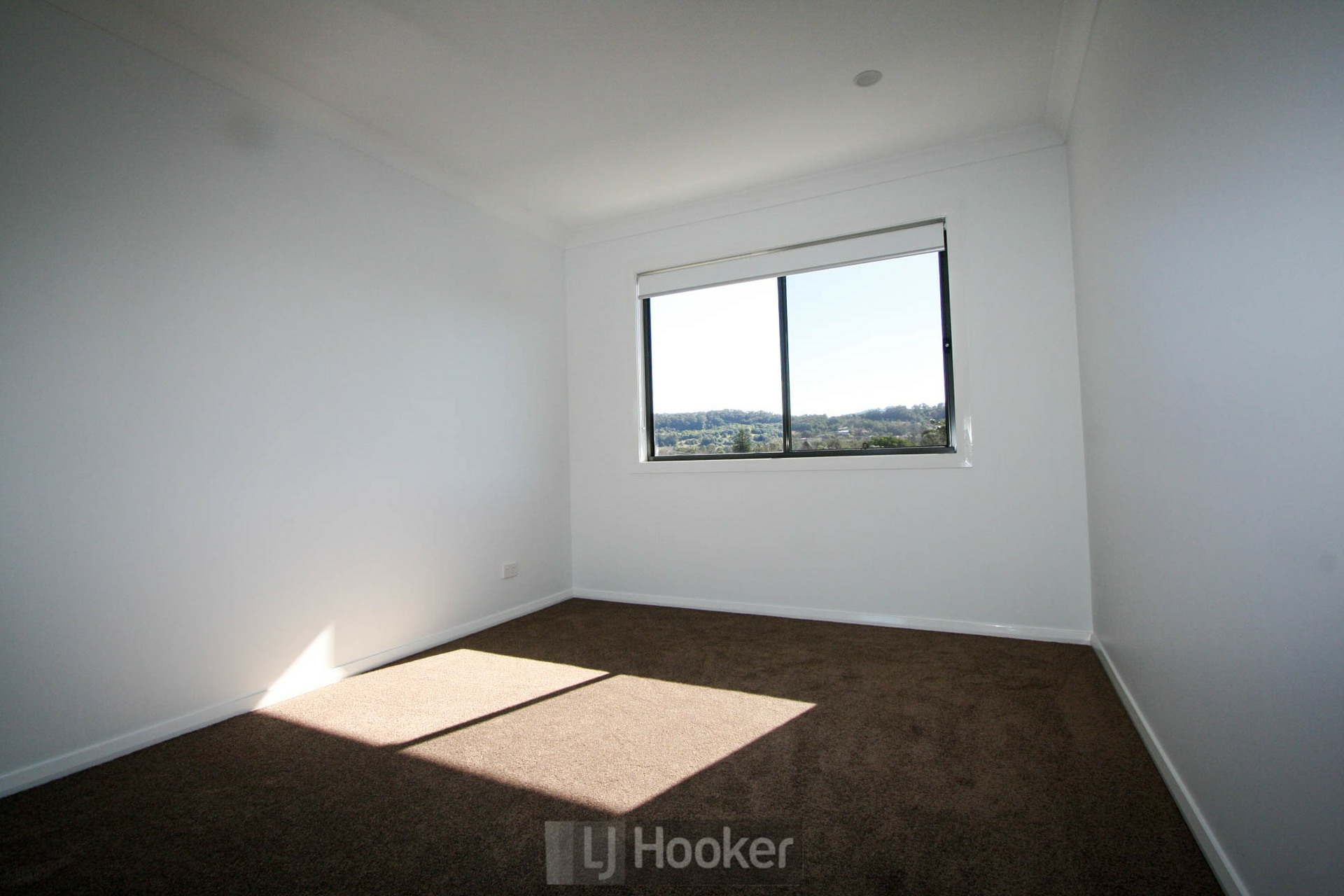 1b/1-3 Lake Street, WARNERS BAY