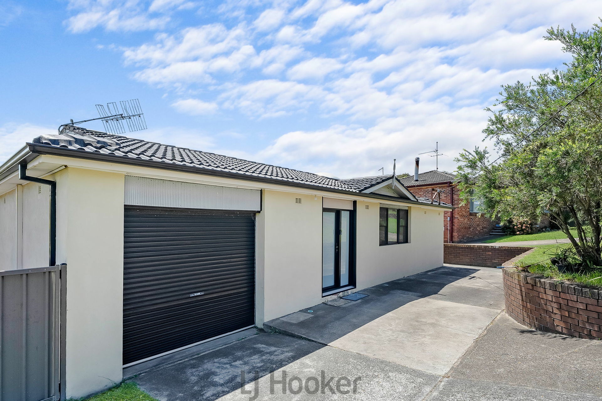 45 Old Belmont Road, BELMONT NORTH