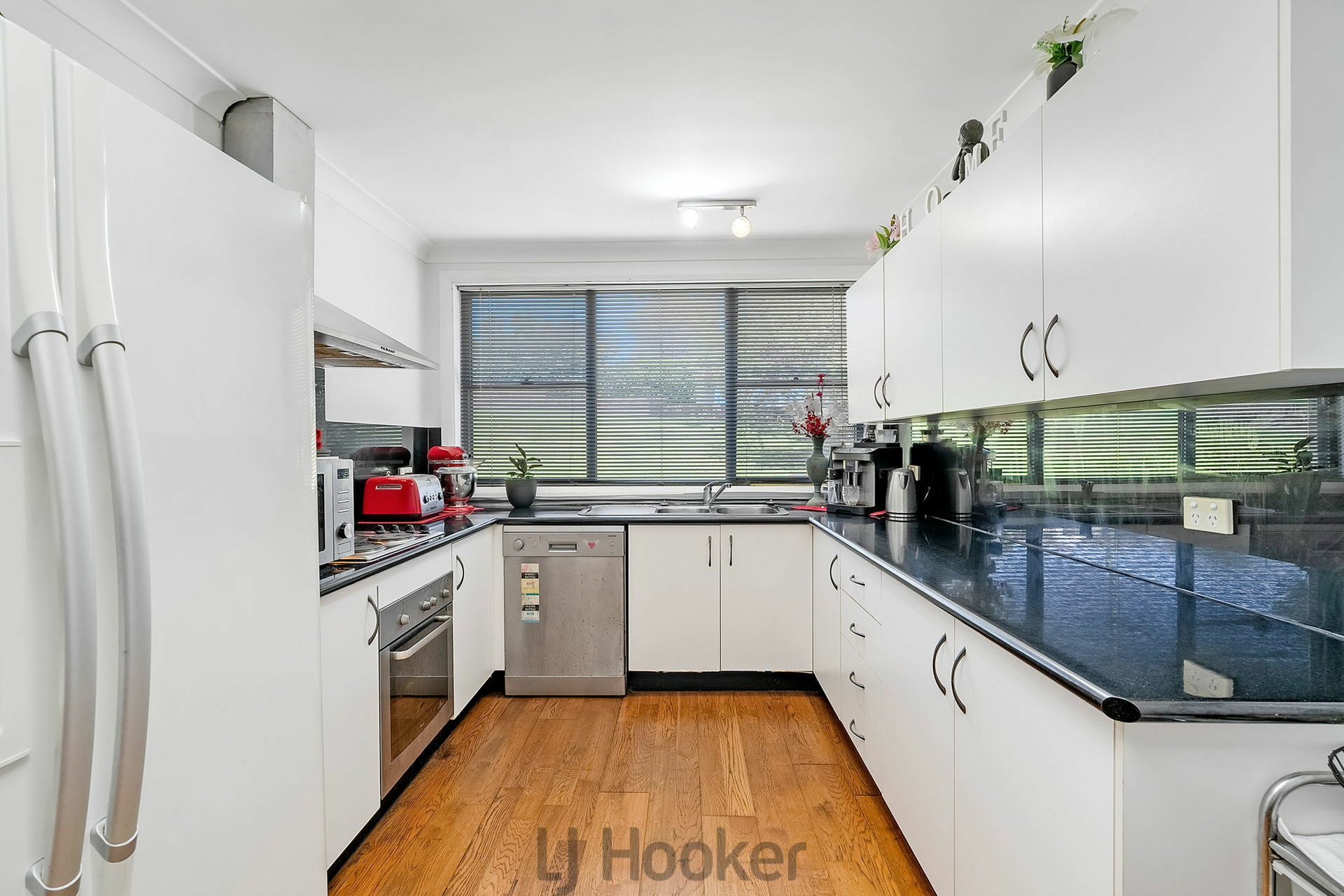 45 Old Belmont Road, BELMONT NORTH