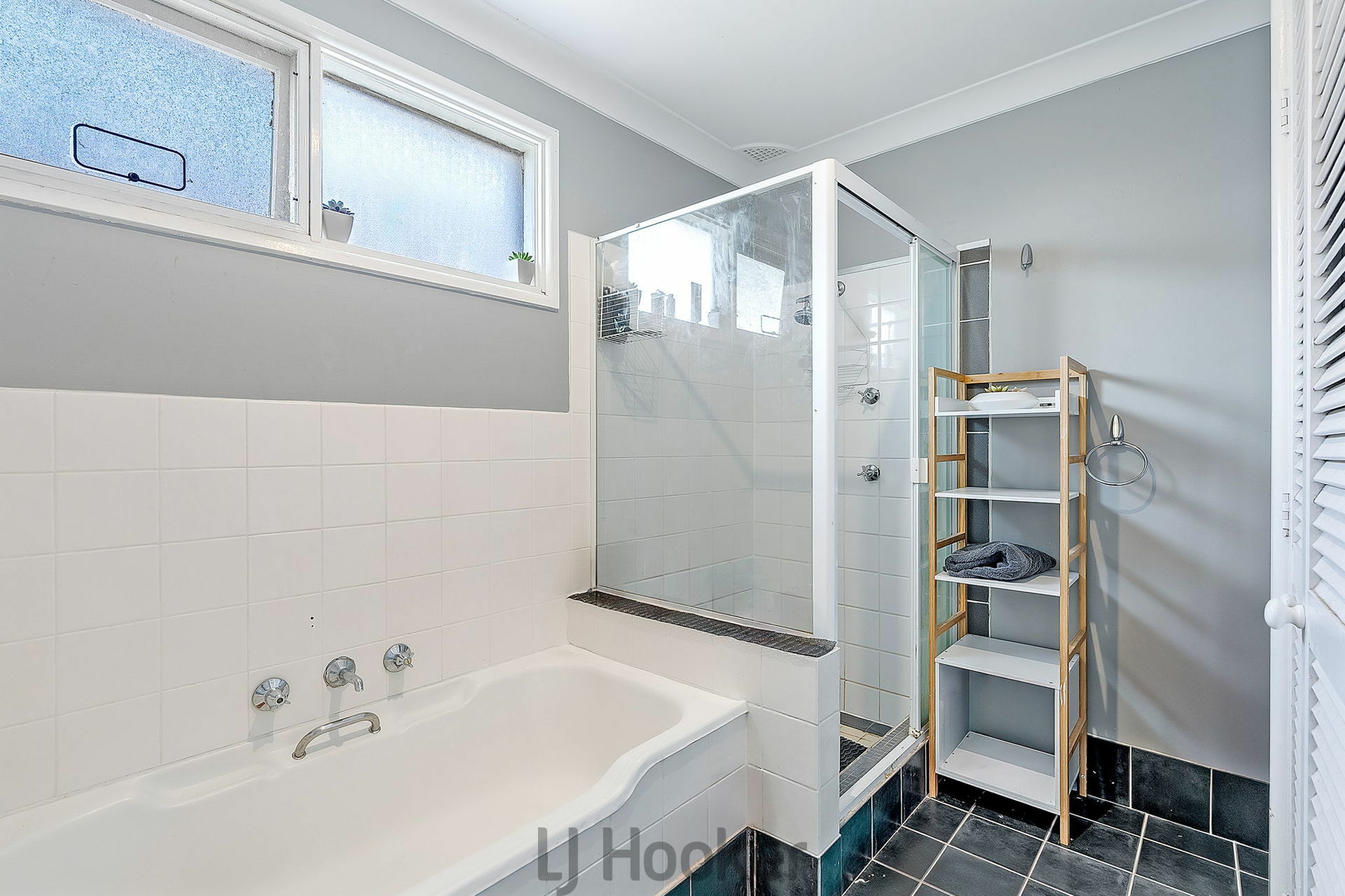 45 Old Belmont Road, BELMONT NORTH