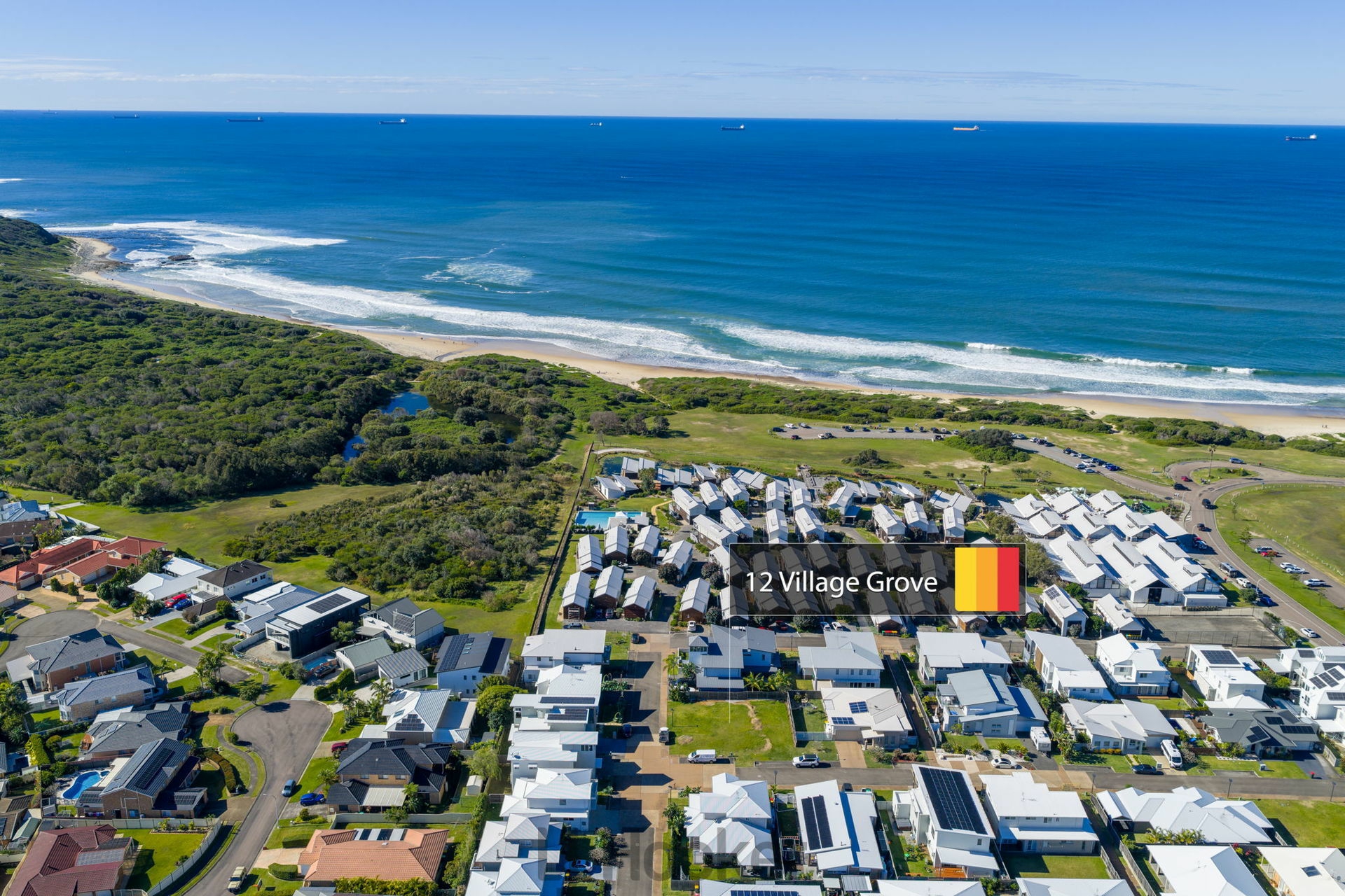 12 Village Grove, CAVES BEACH