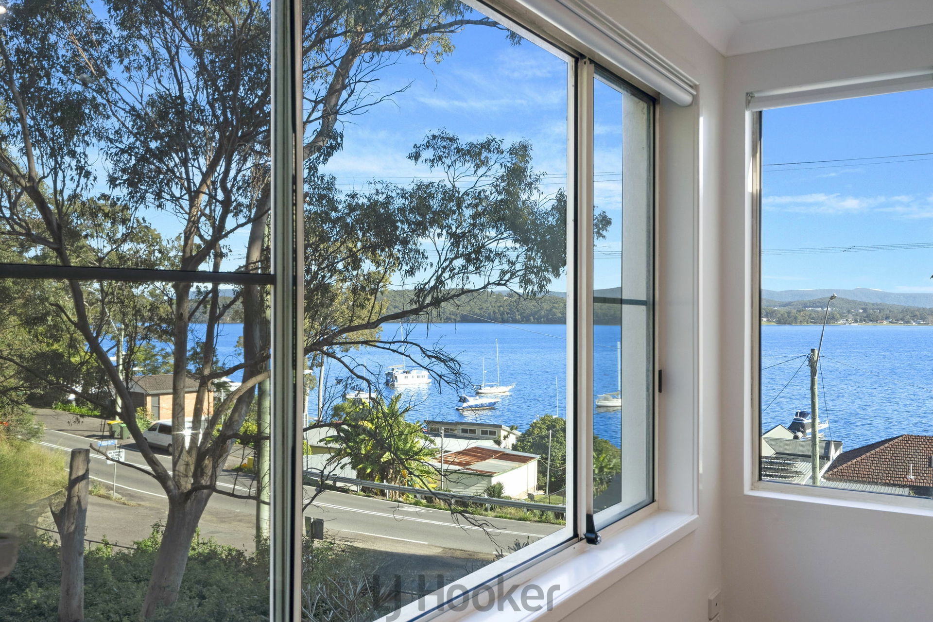 2/24 Bareki Road, ELEEBANA