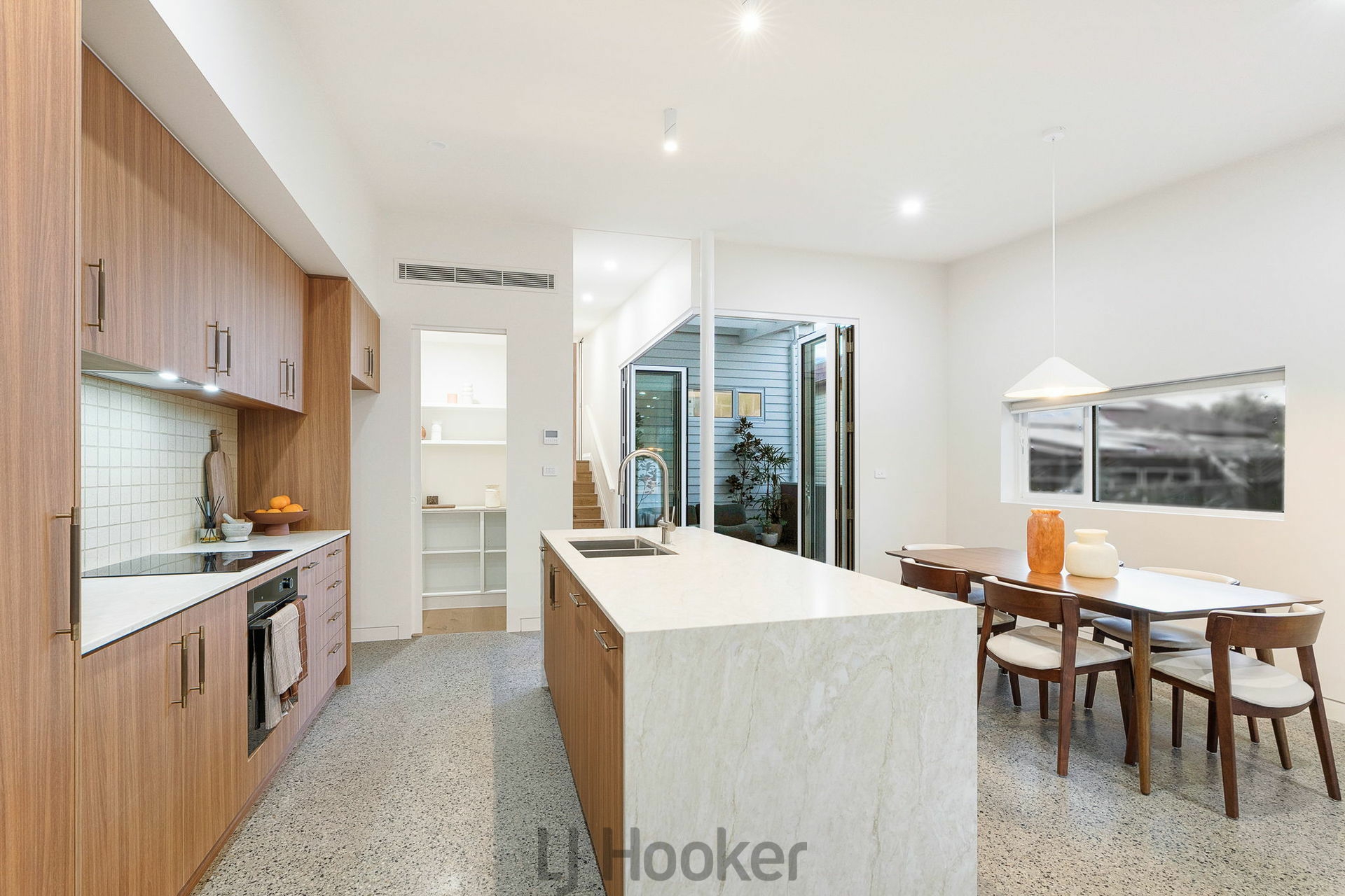 42 Barford Street, SPEERS POINT