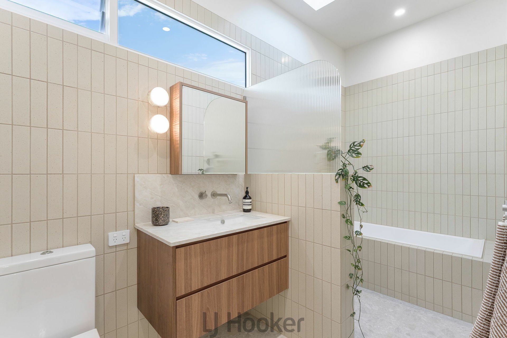 42 Barford Street, SPEERS POINT