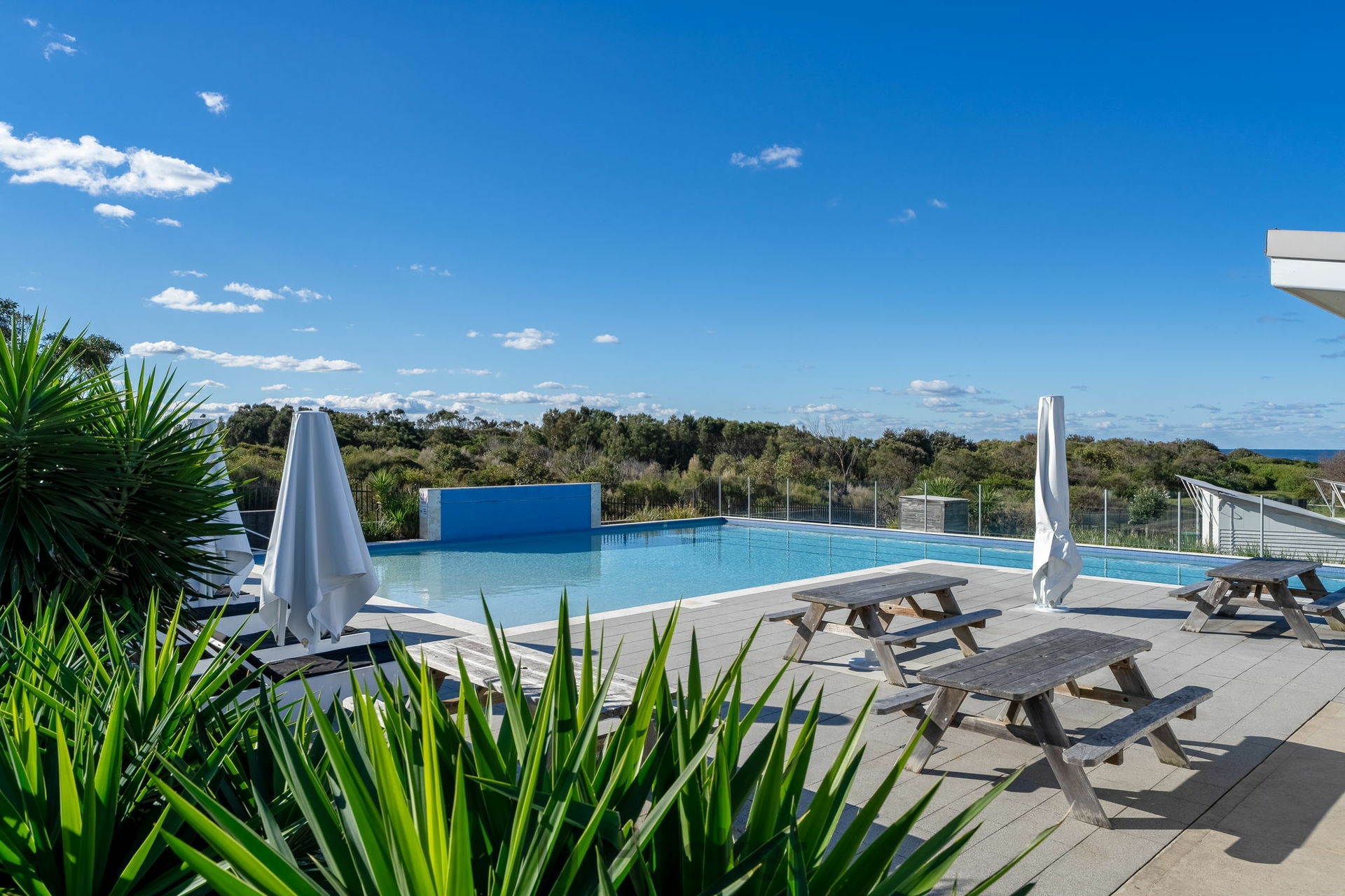 12 Village Grove, CAVES BEACH