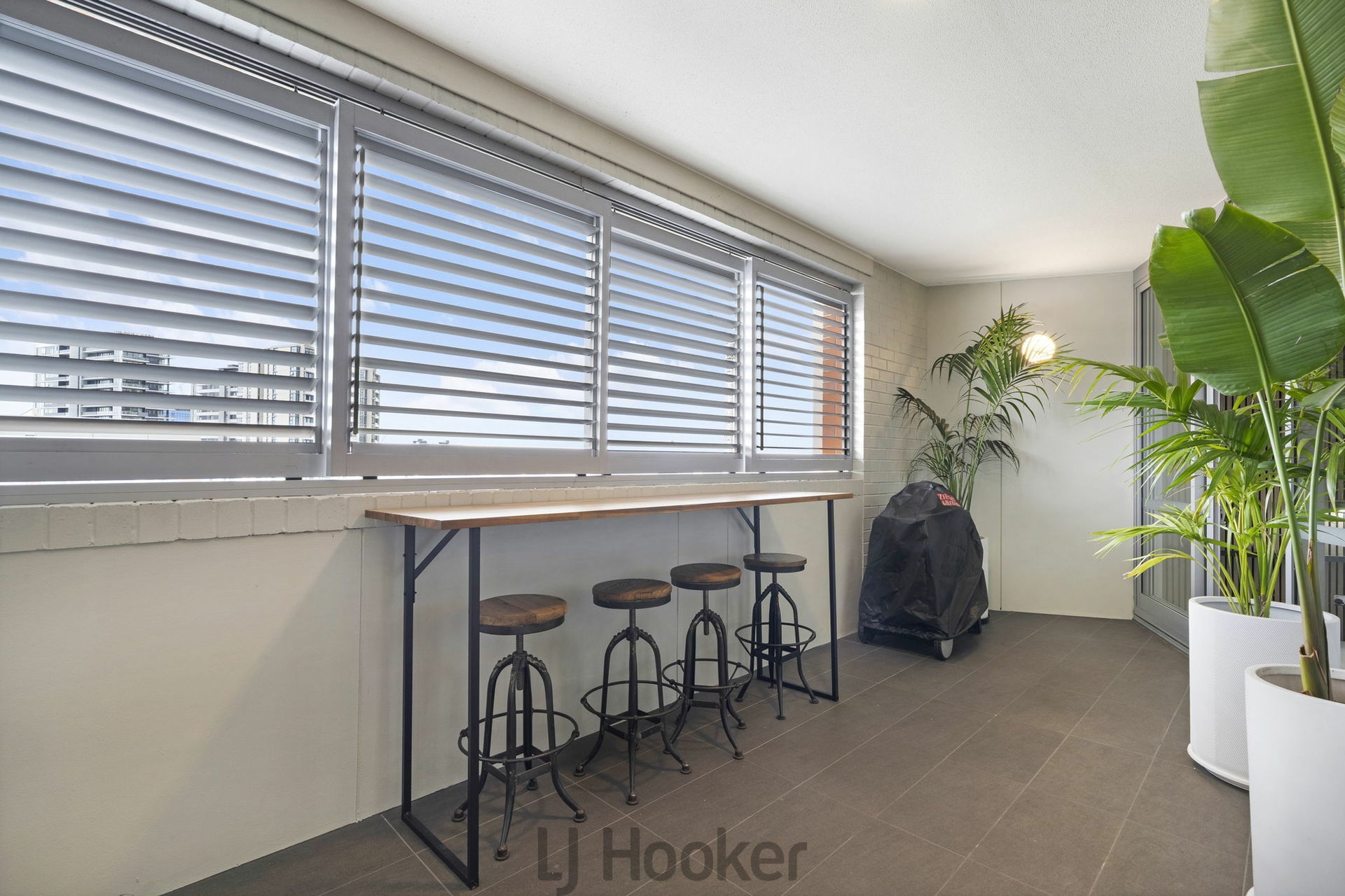 806/23 Ravenshaw Street — photo 16 of 22