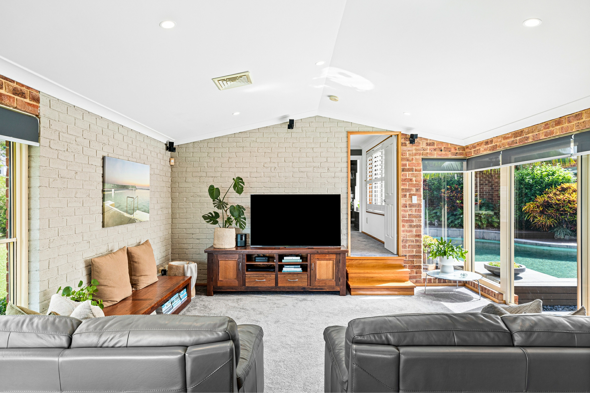117 Ross Street — photo 4 of 28