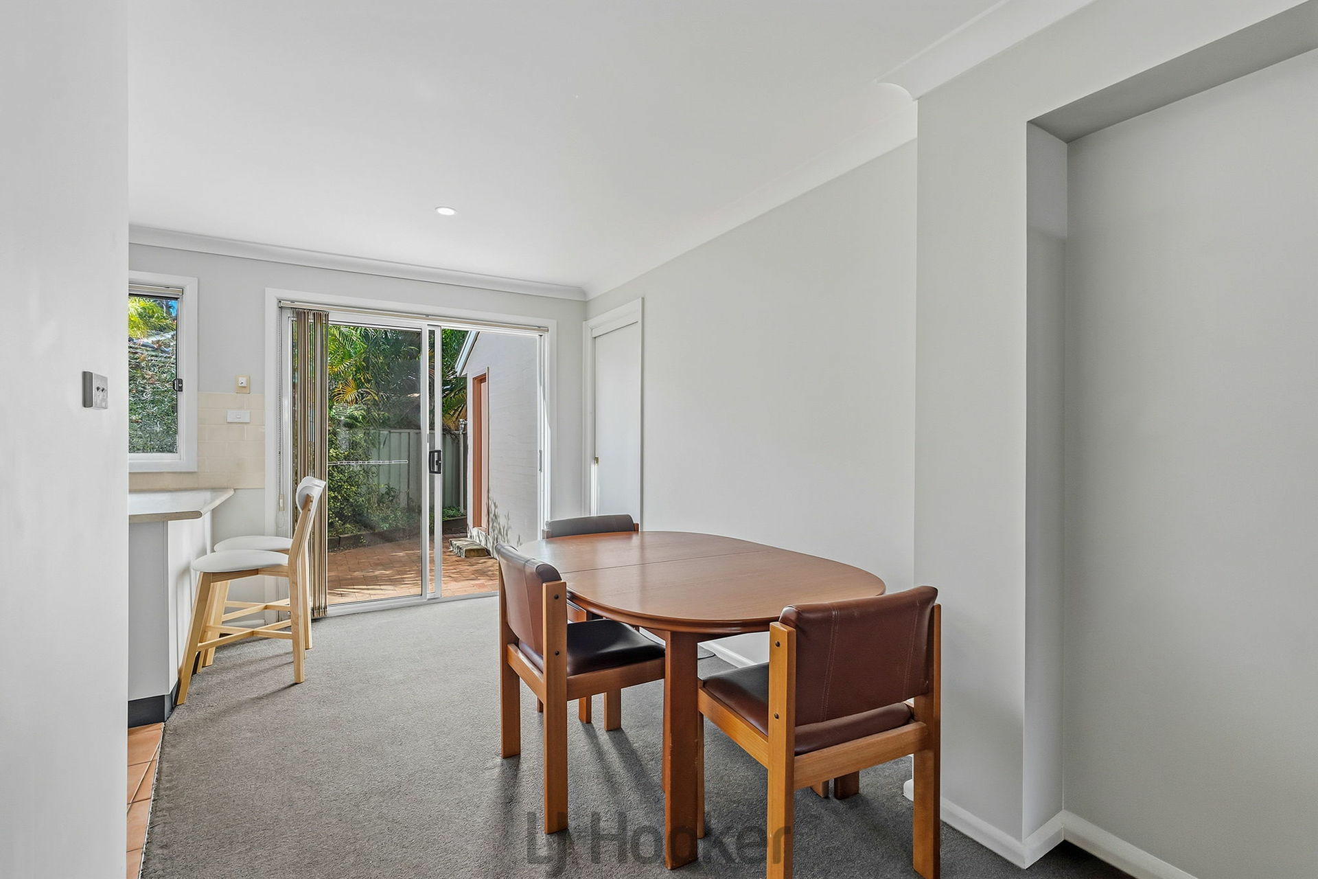 5/33-39 Haddon Crescent — photo 5 of 20