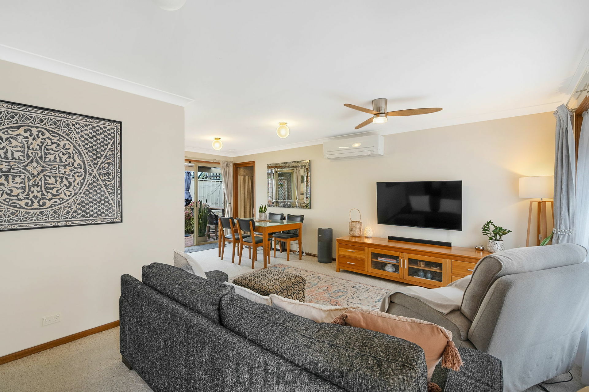 2/69 Tiral Street — photo 3 of 17