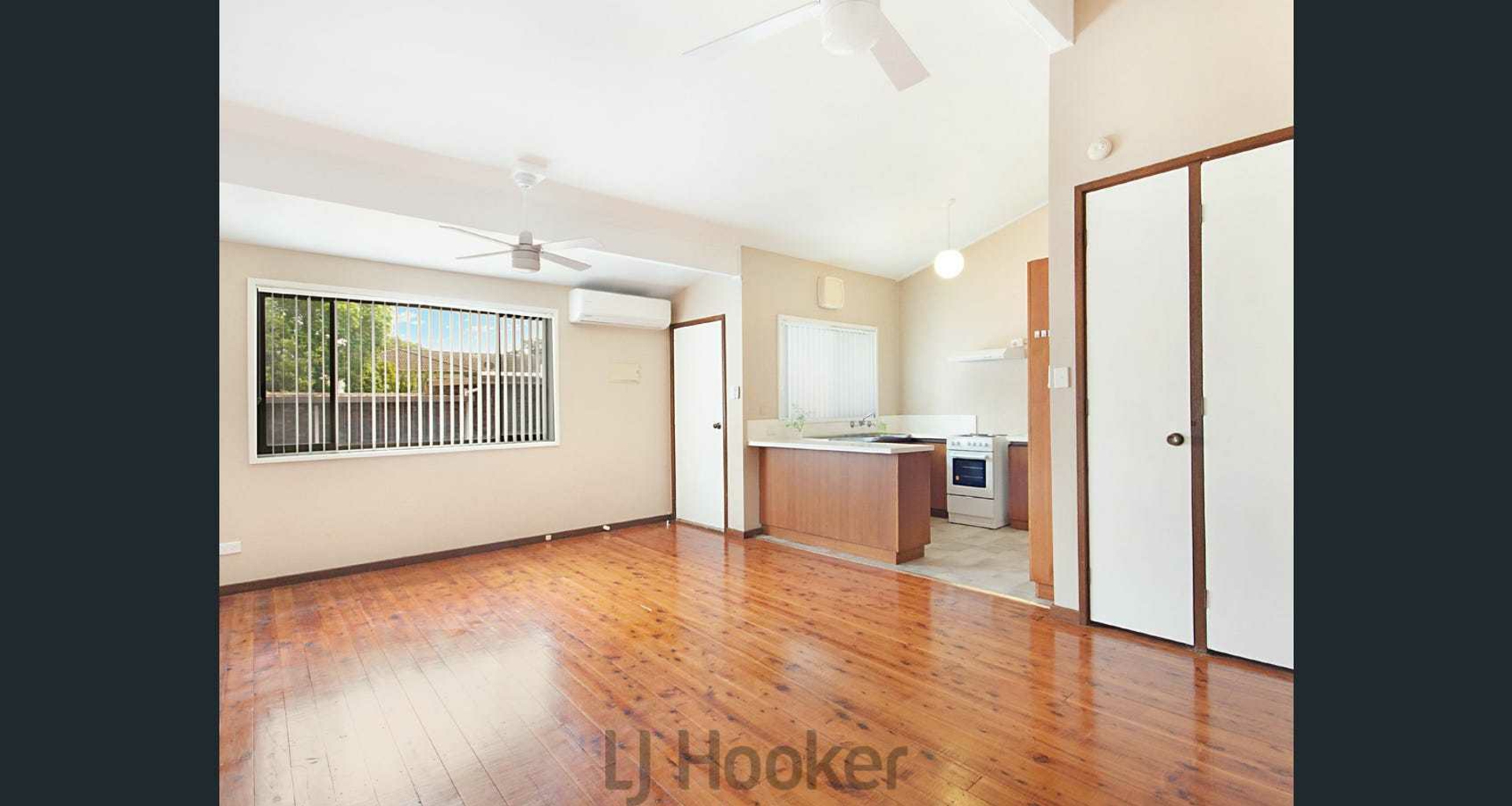 10/10 Saxton Street — photo 3 of 6
