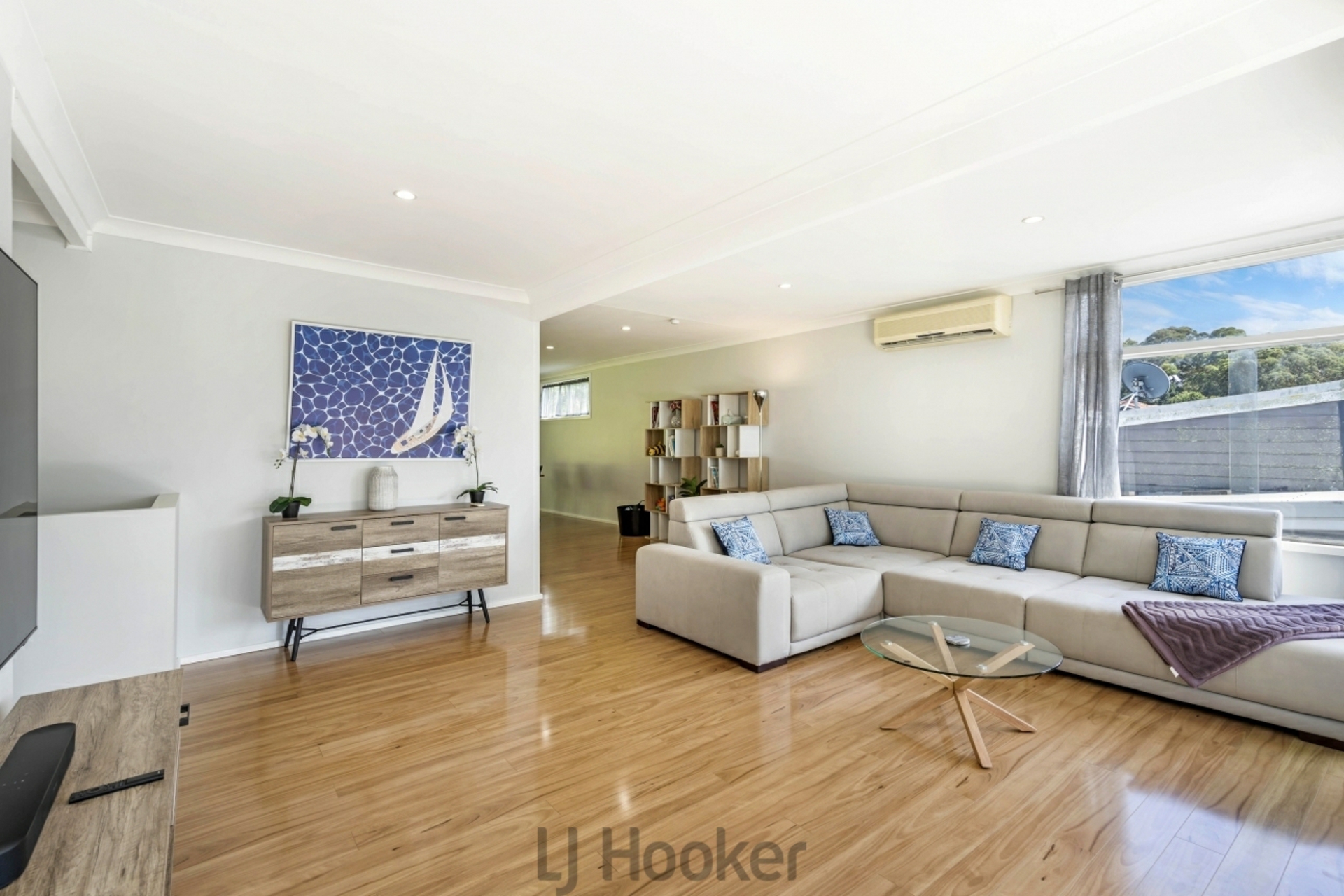 65 Skye Point Road — photo 3 of 15