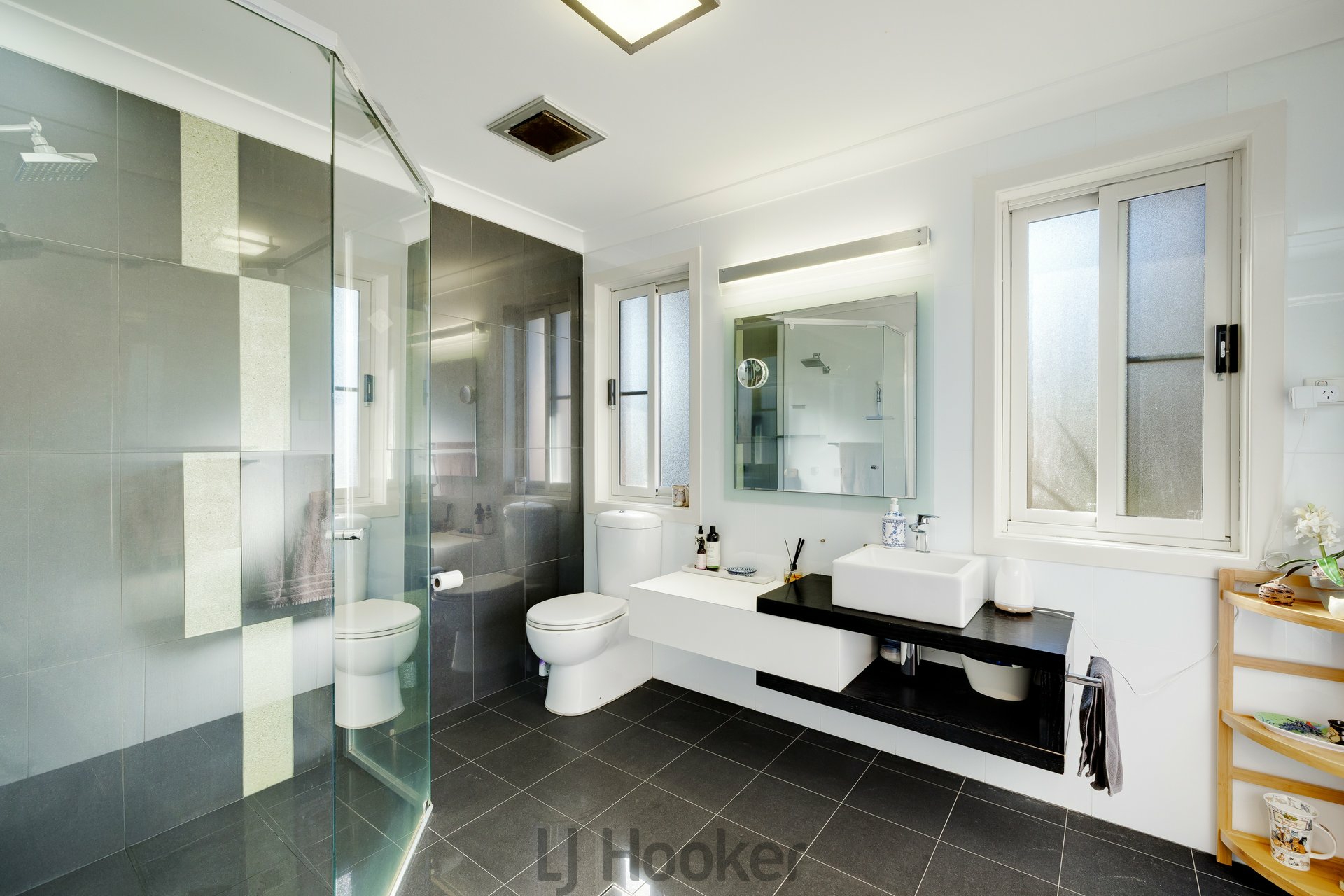36A Kilaben Road — photo 6 of 23