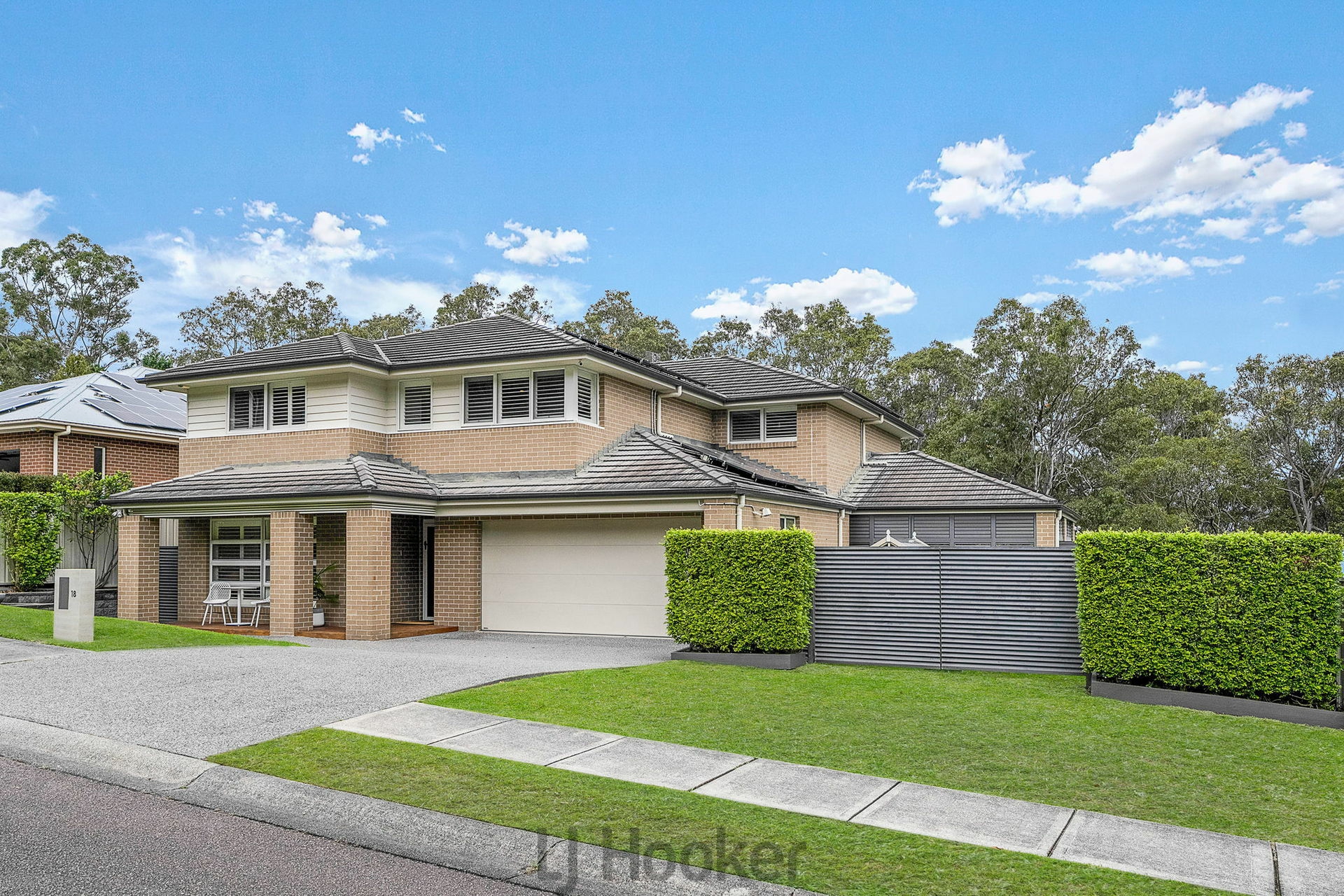 18 The Maindeck — photo from LJ Hooker Warners Bay