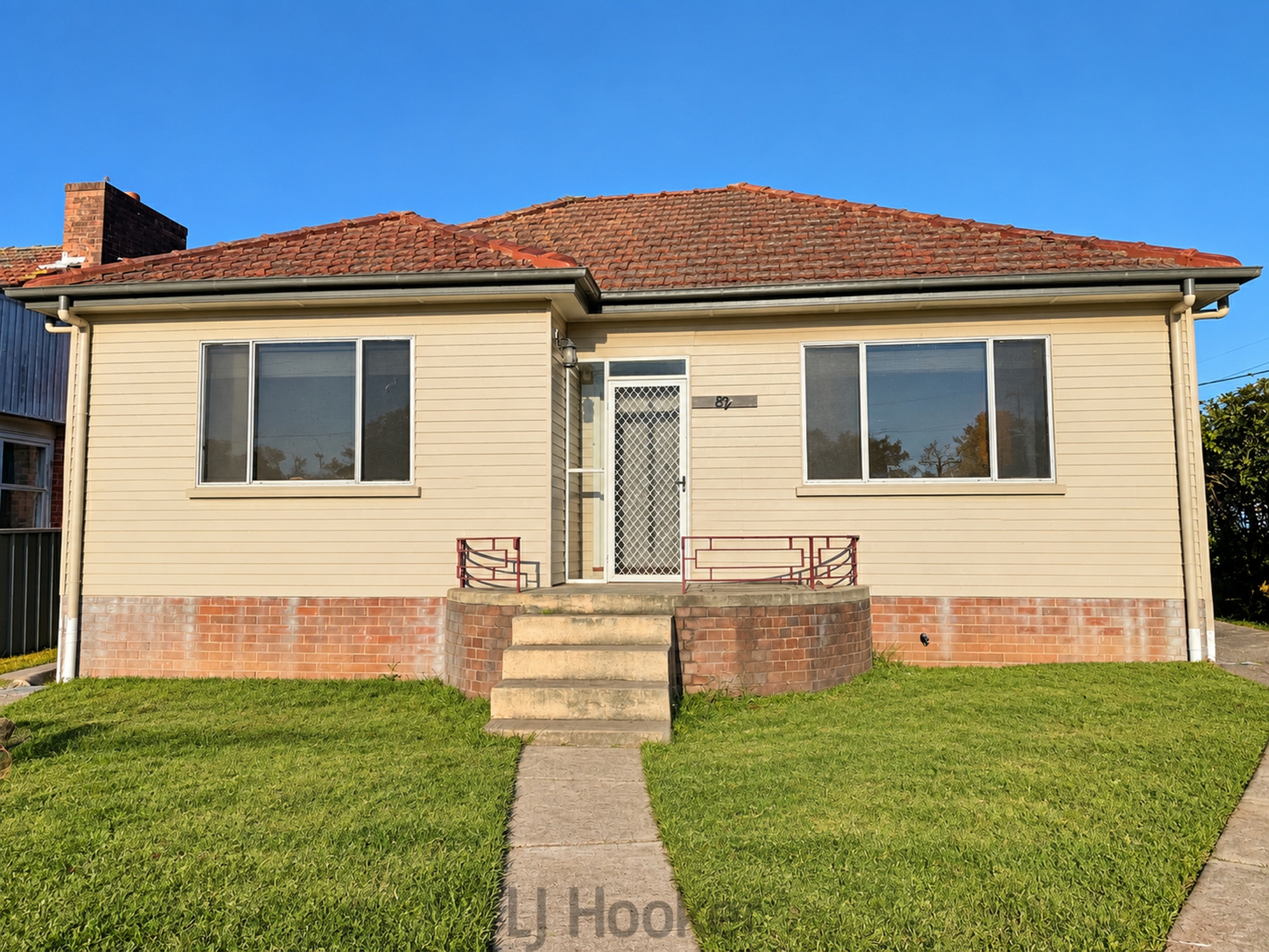 82 Anzac Parade — photo 9 of 11