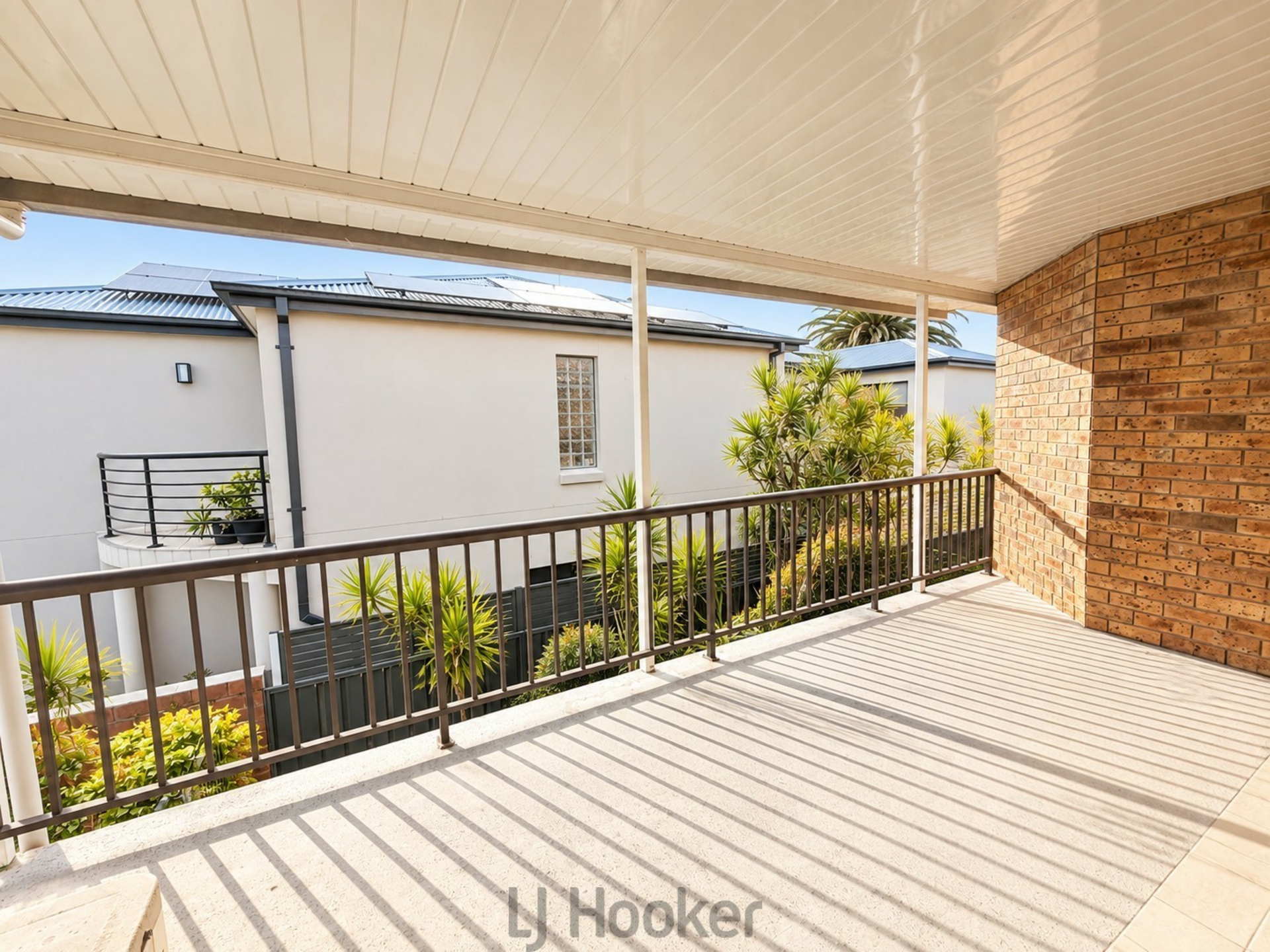 2b/49 Patrick Street — photo from LJ Hooker Warners Bay