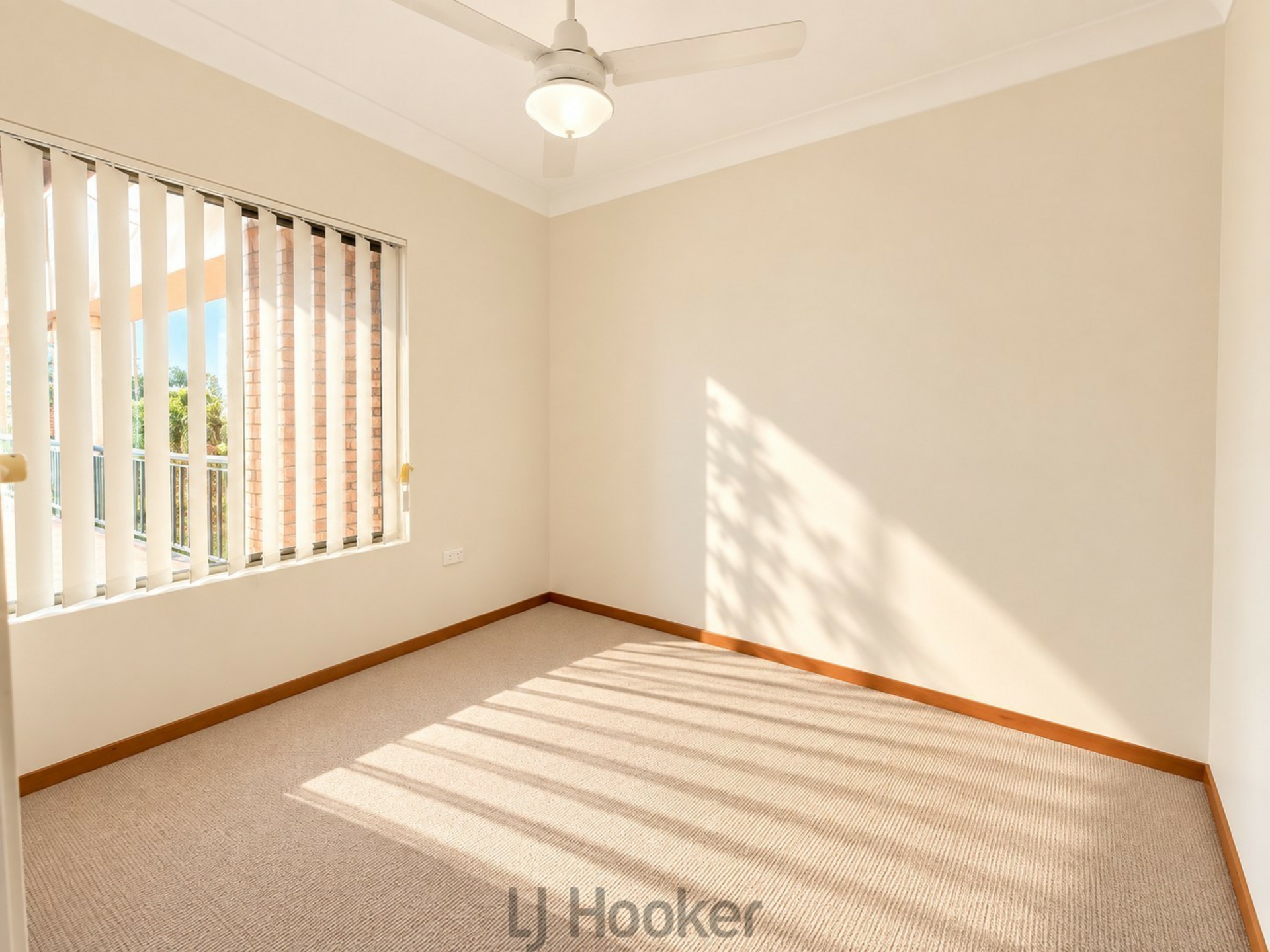 2b/49 Patrick Street — photo 3 of 6